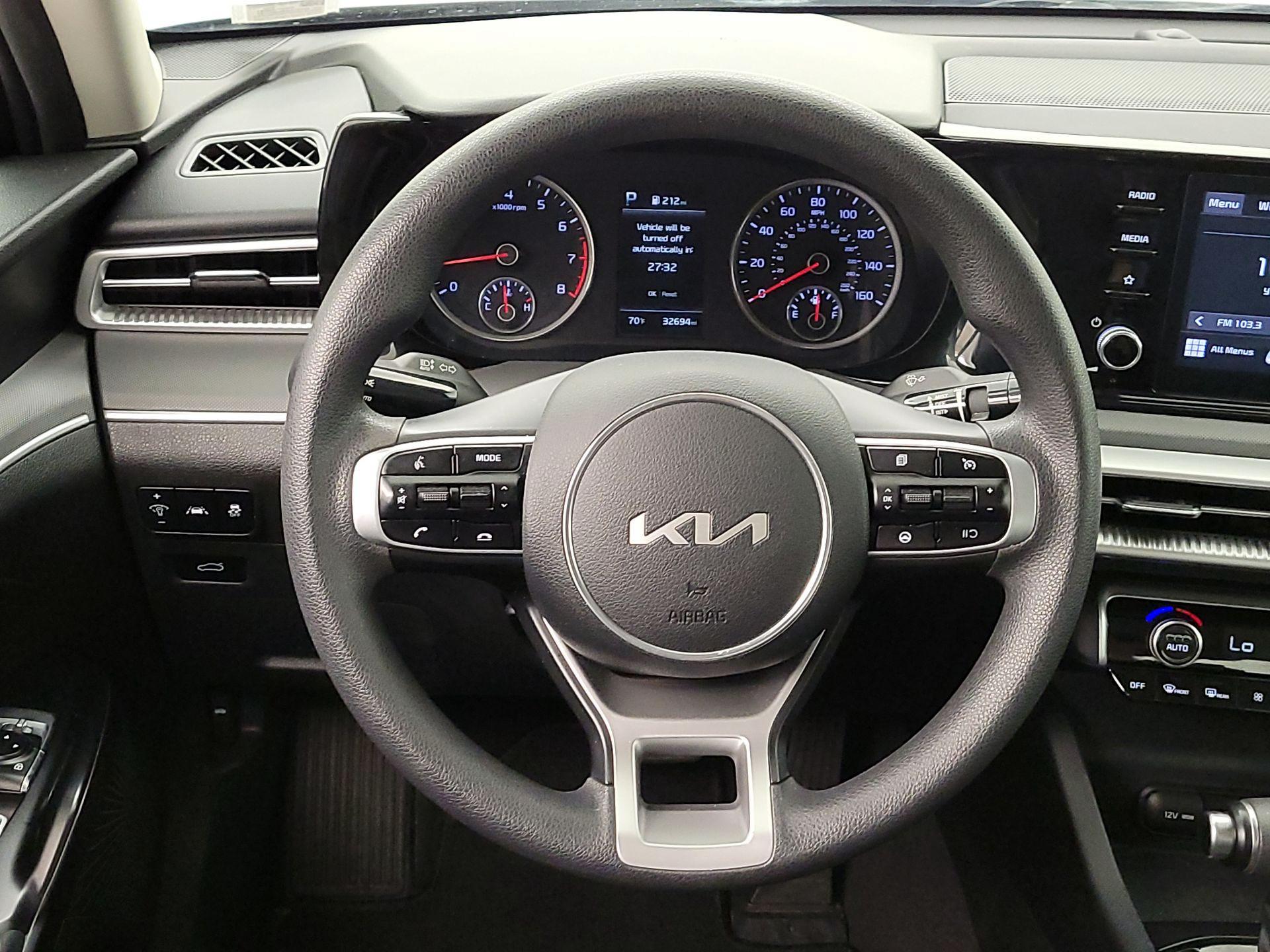 Thumbnail: 2022 Kia K5 - 10