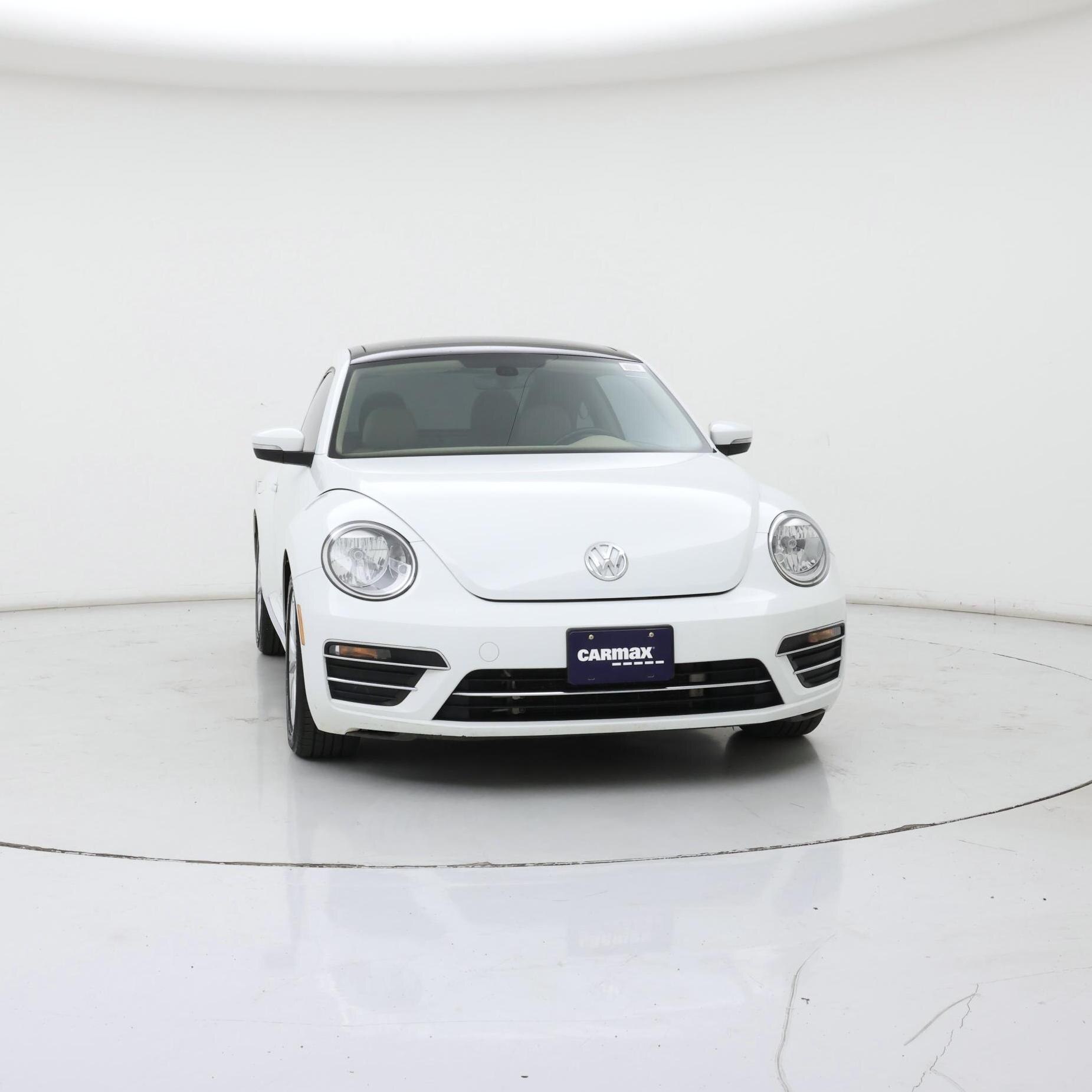 Thumbnail: 2018 Volkswagen Beetle - 5