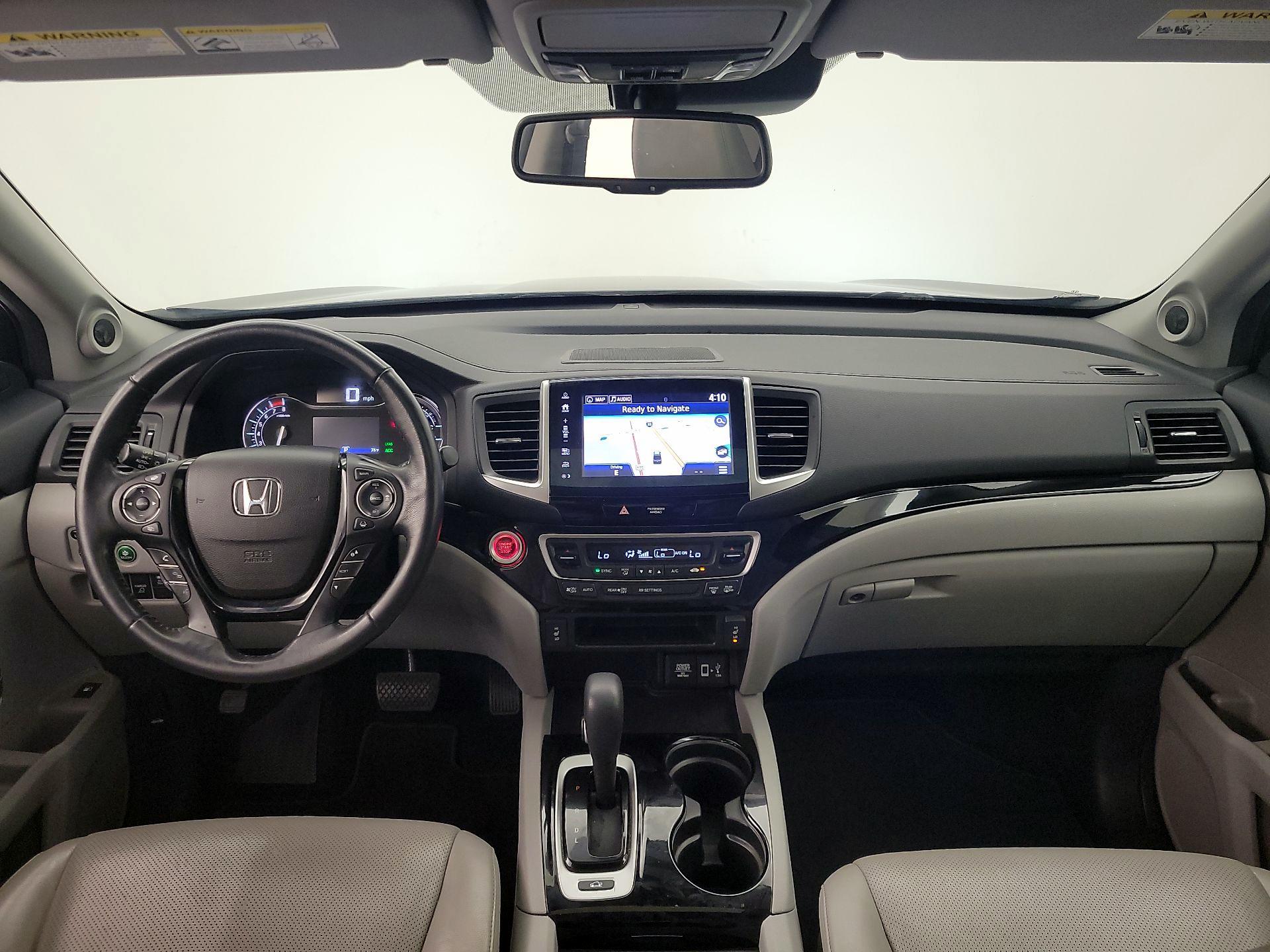 Thumbnail: 2017 Honda Ridgeline - 9