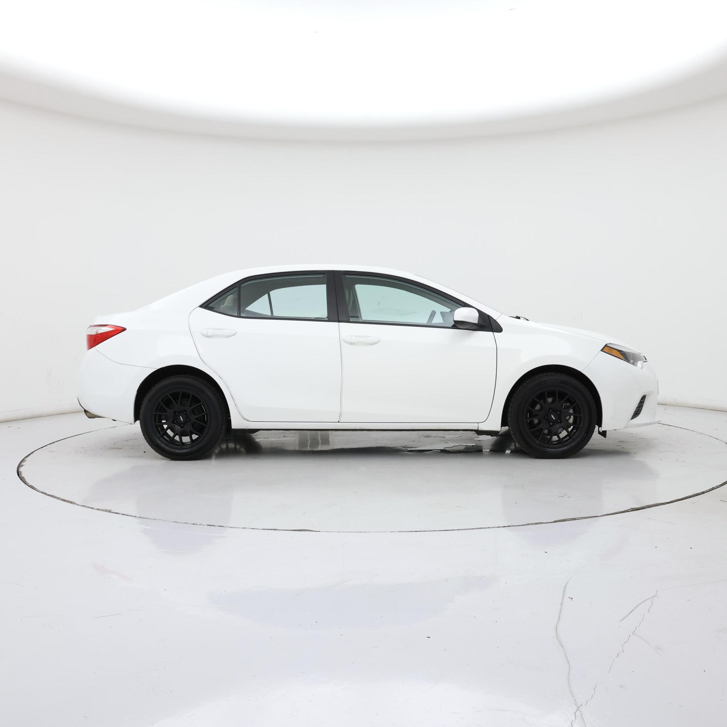 Thumbnail: 2015 Toyota Corolla - 7