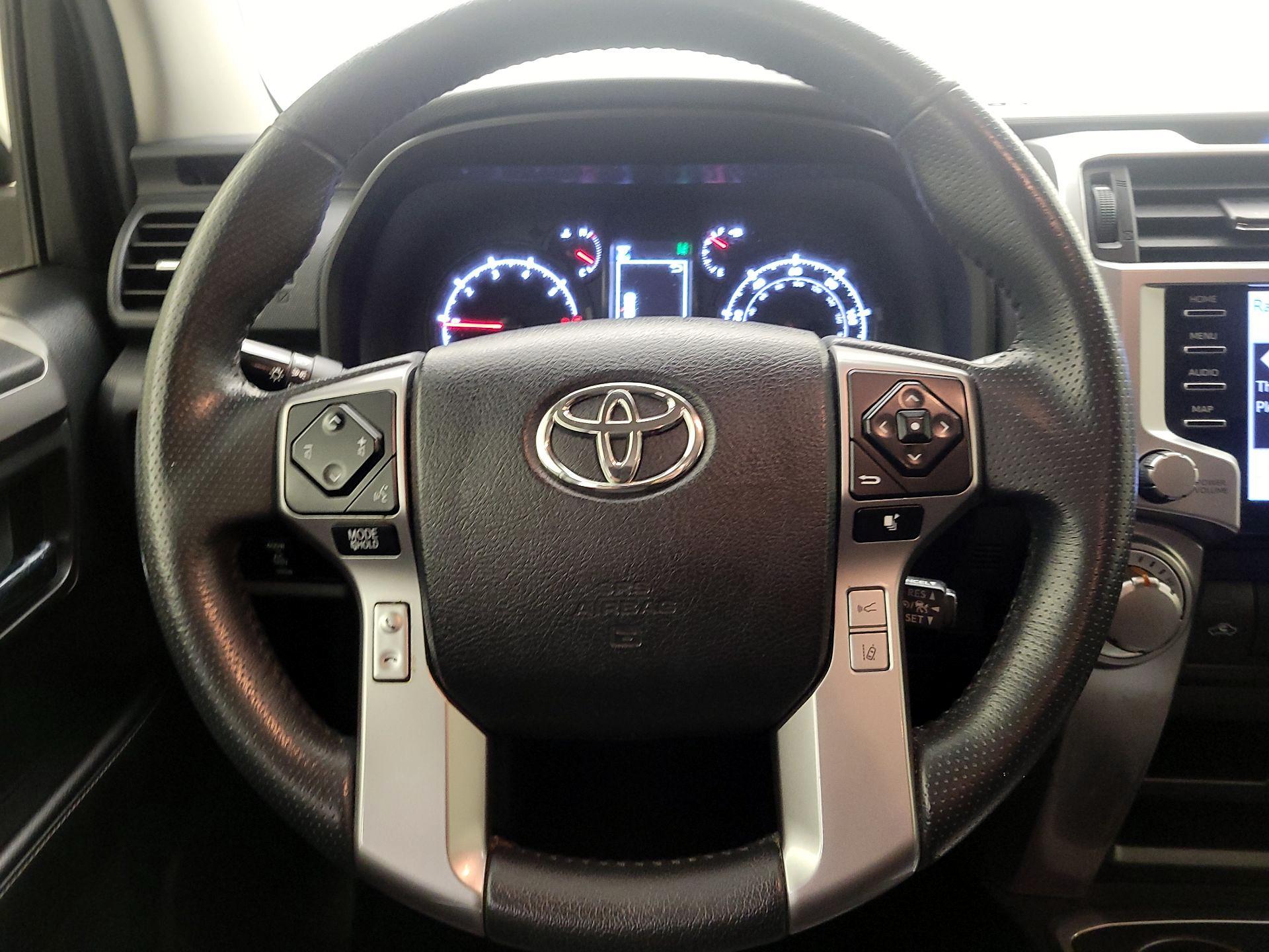 Thumbnail: 2021 Toyota 4Runner - 10