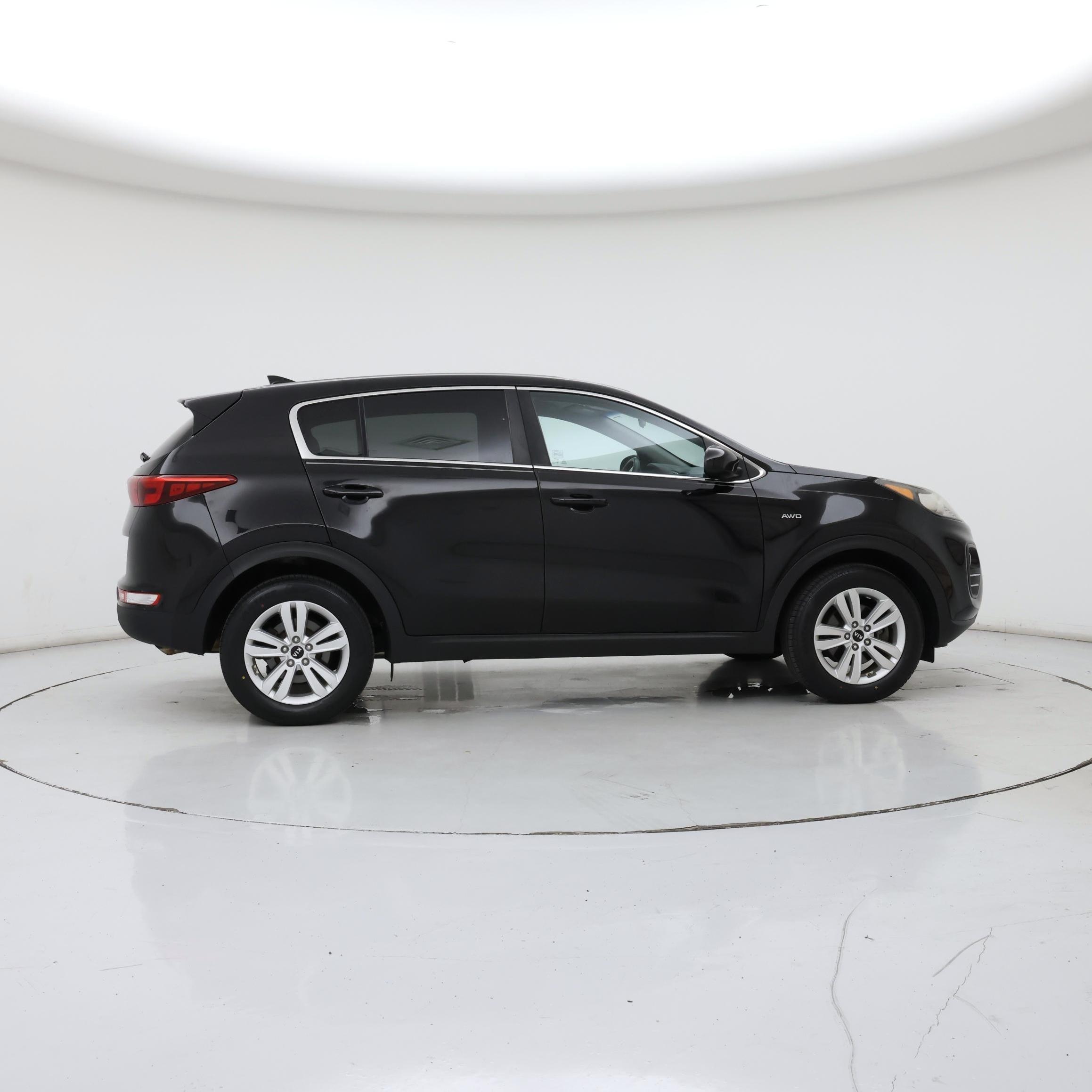 Thumbnail: 2017 Kia Sportage - 7