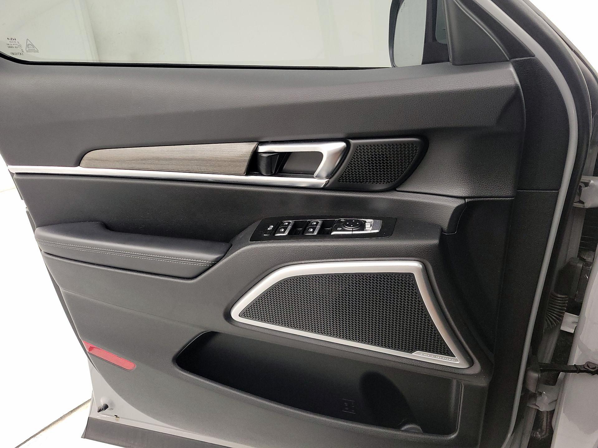 Thumbnail: 2022 Kia Telluride - 12