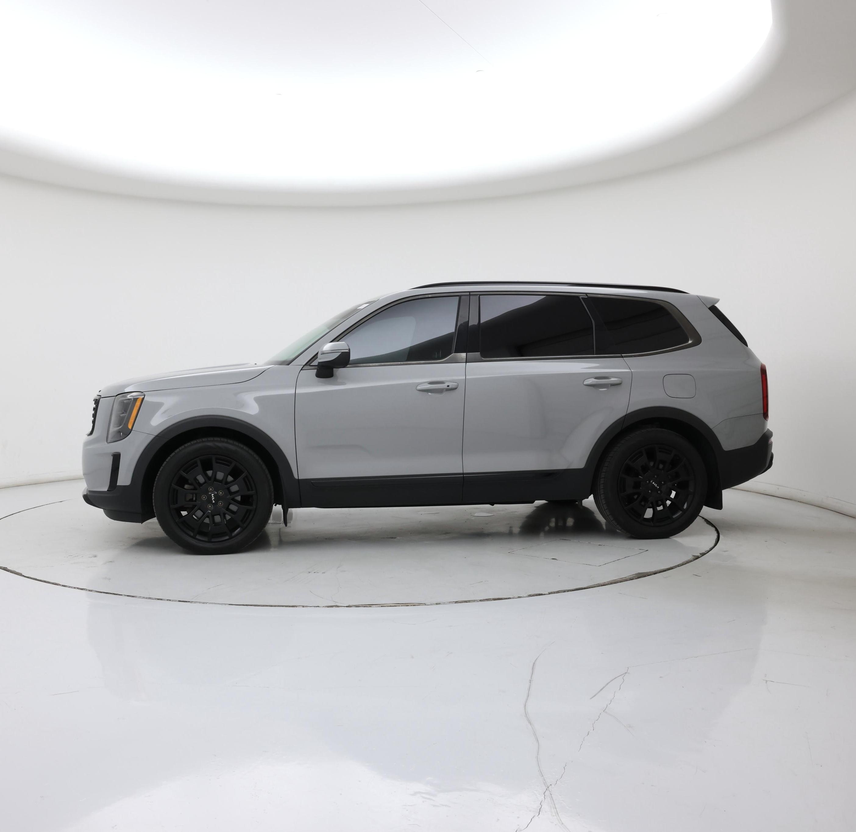 Thumbnail: 2022 Kia Telluride - 3