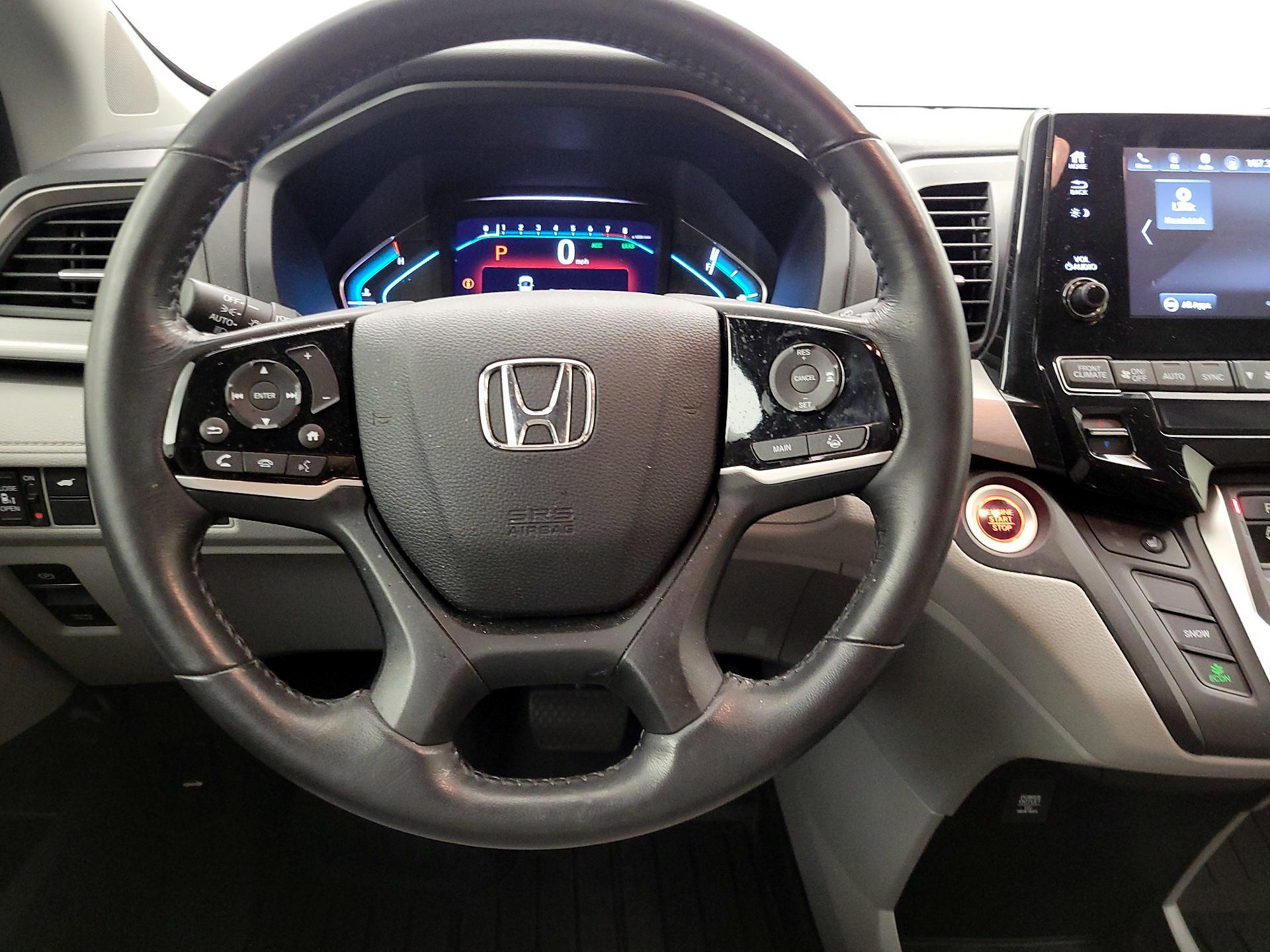 Thumbnail: 2018 Honda Odyssey - 10