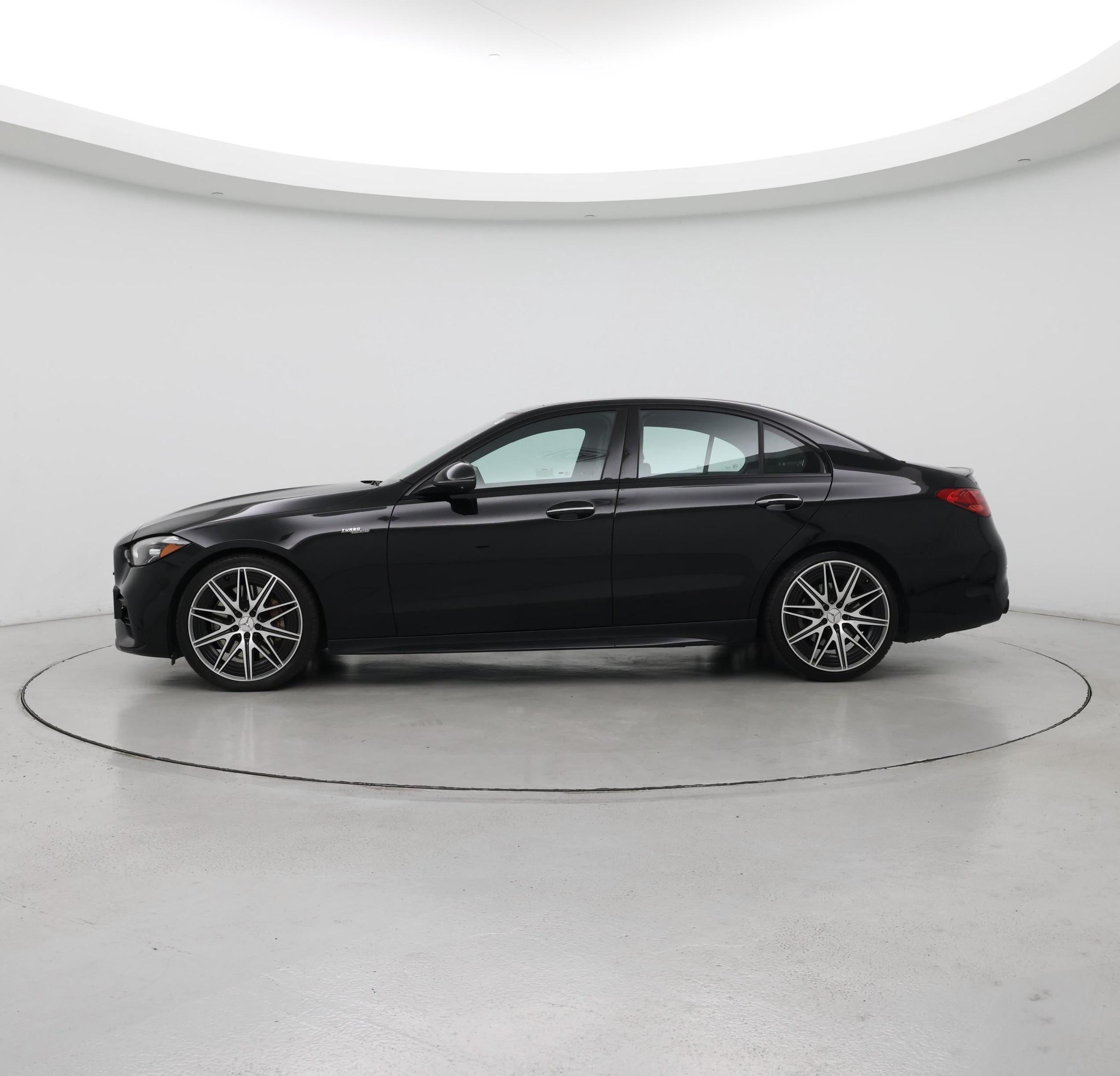 Thumbnail: 2023 Mercedes-Benz C-Class - 3