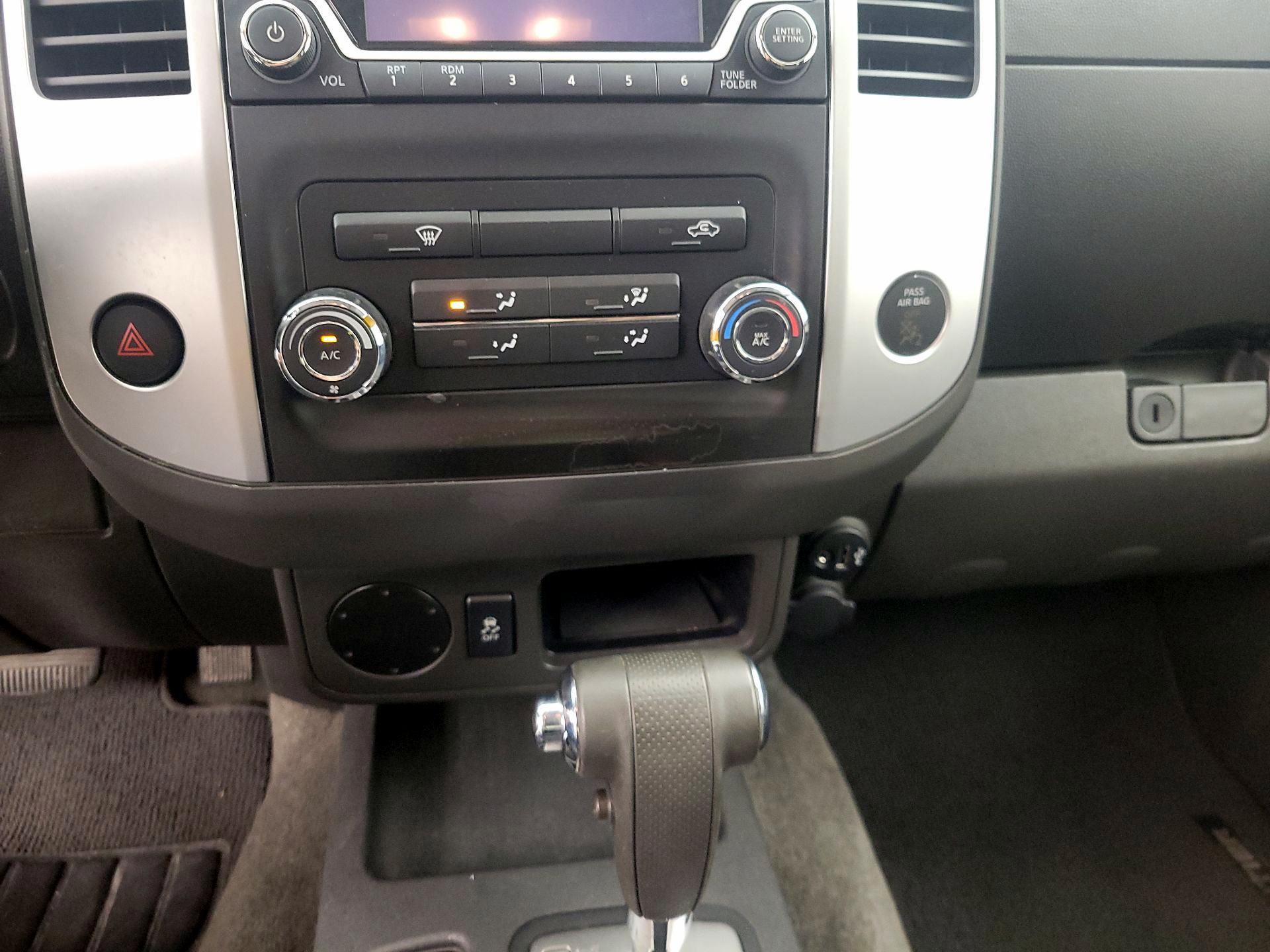 Thumbnail: 2018 Nissan Frontier - 16