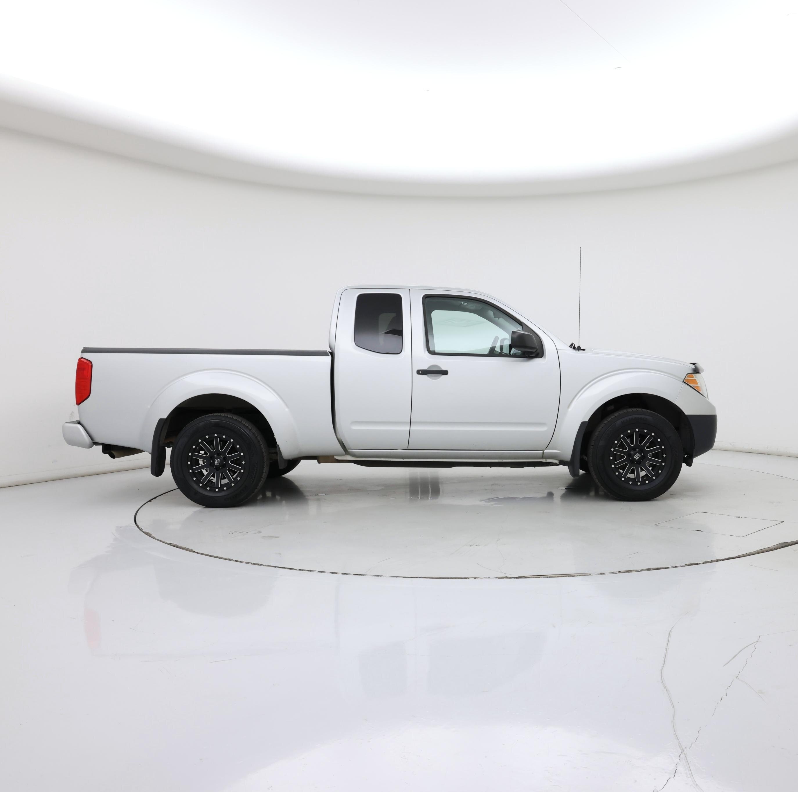 Thumbnail: 2018 Nissan Frontier - 7