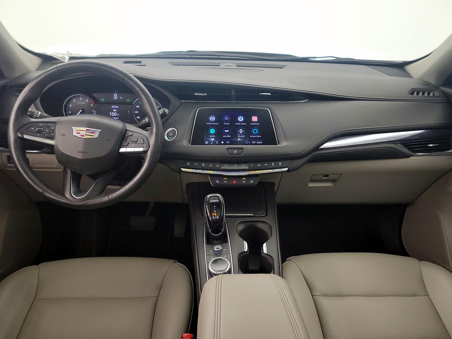 Thumbnail: 2023 Cadillac XT4 - 9