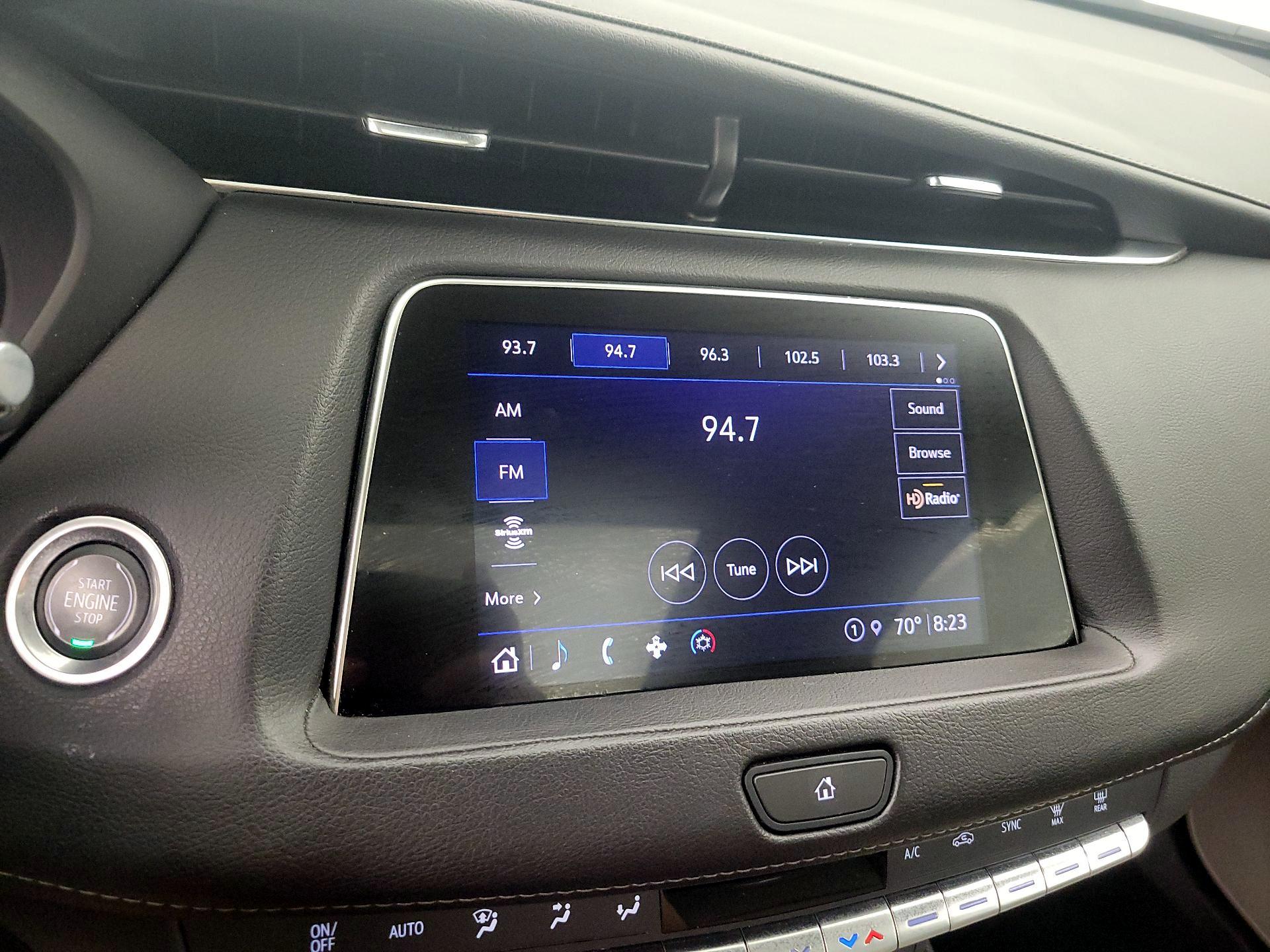 Thumbnail: 2023 Cadillac XT4 - 16