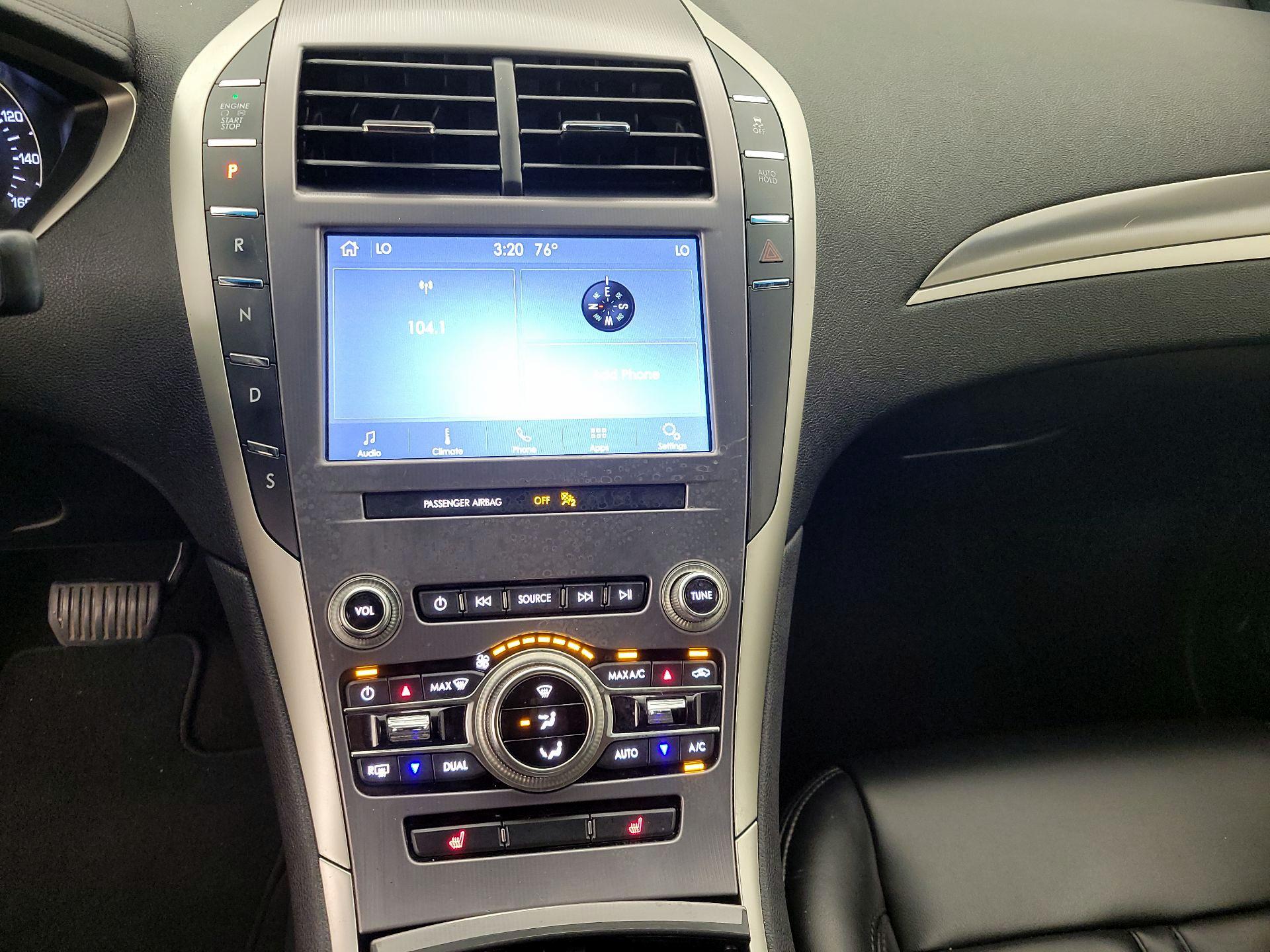 Thumbnail: 2019 Lincoln MKZ - 15