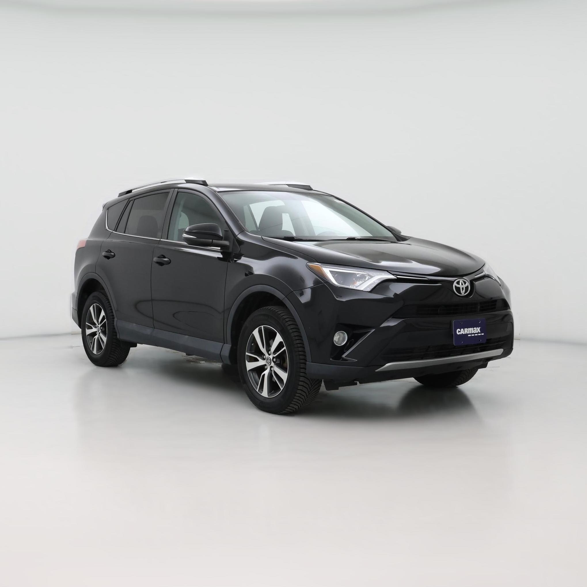 Thumbnail: 2016 Toyota RAV4 - 1