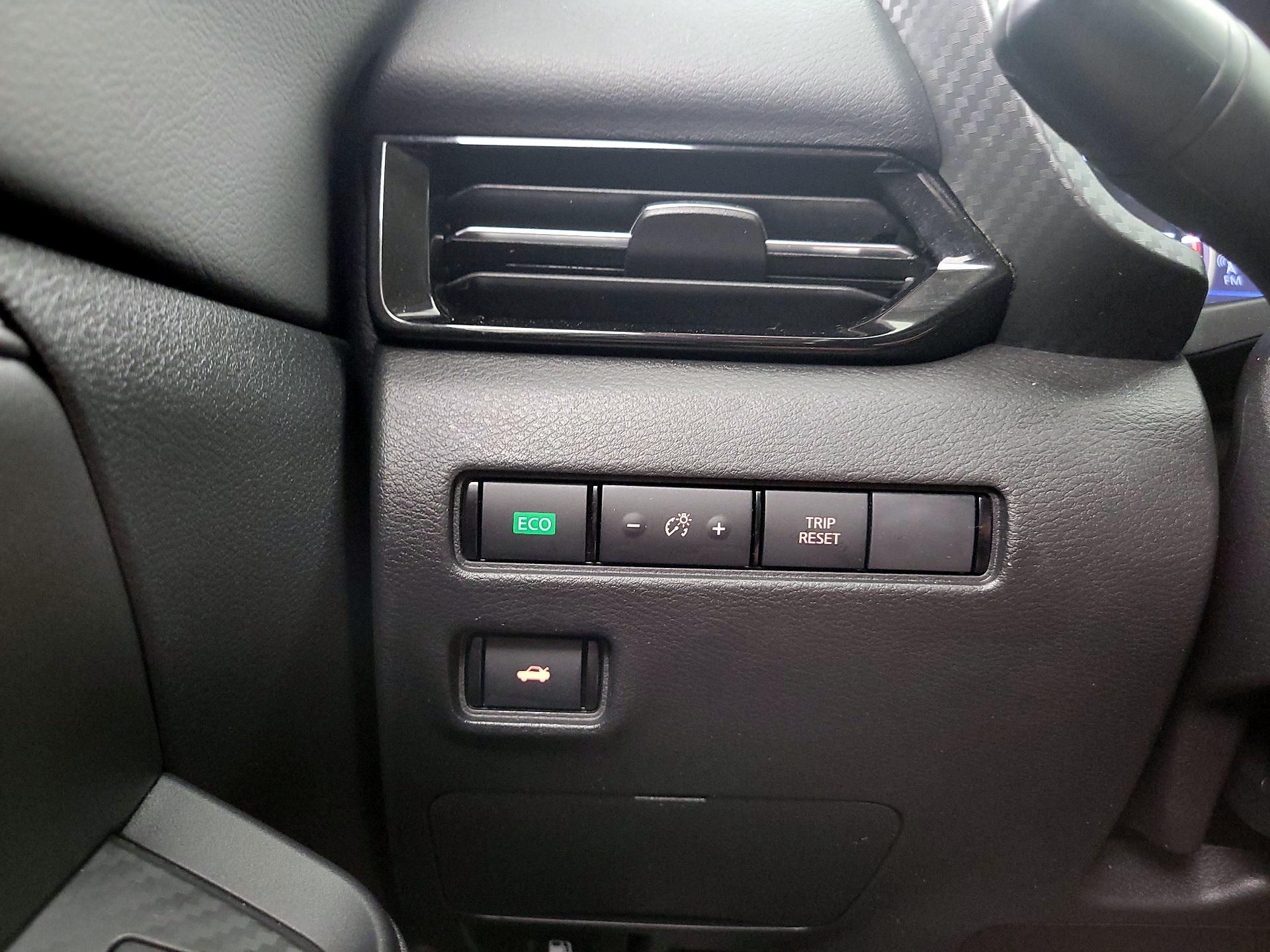 Thumbnail: 2020 Nissan Sentra - 13