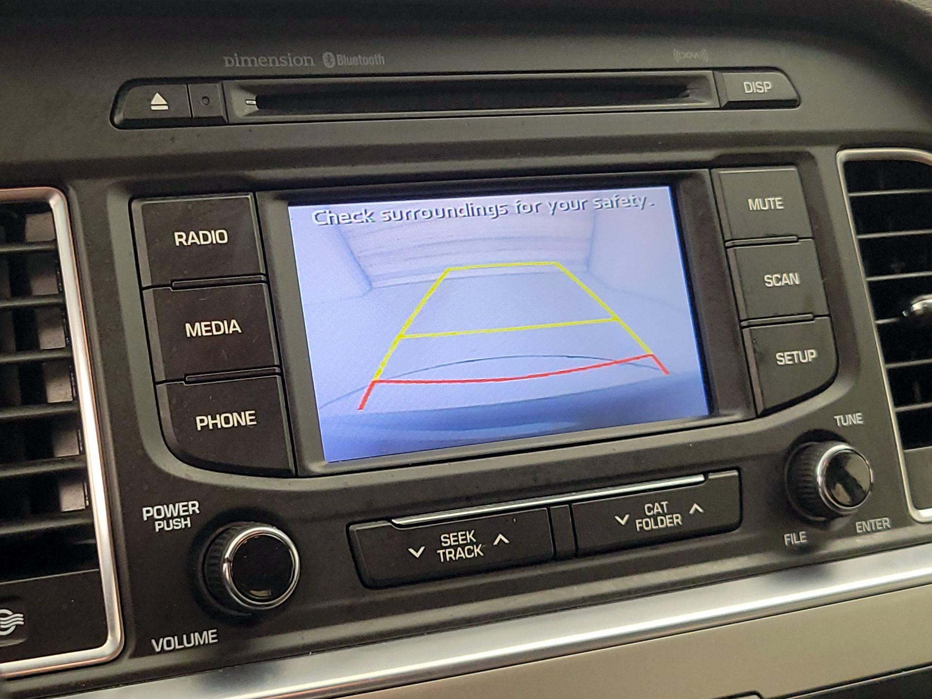 Thumbnail: 2015 Hyundai Sonata - 14