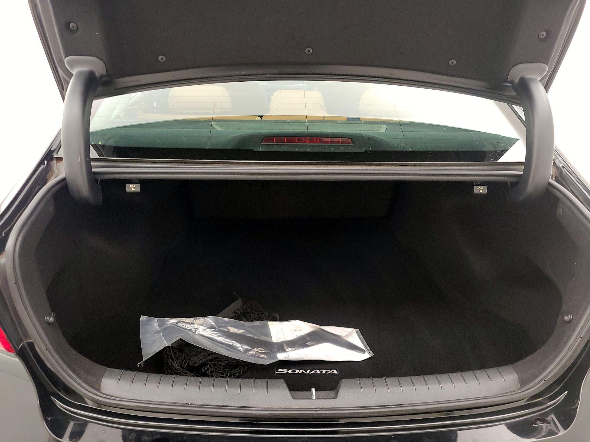 Thumbnail: 2015 Hyundai Sonata - 20