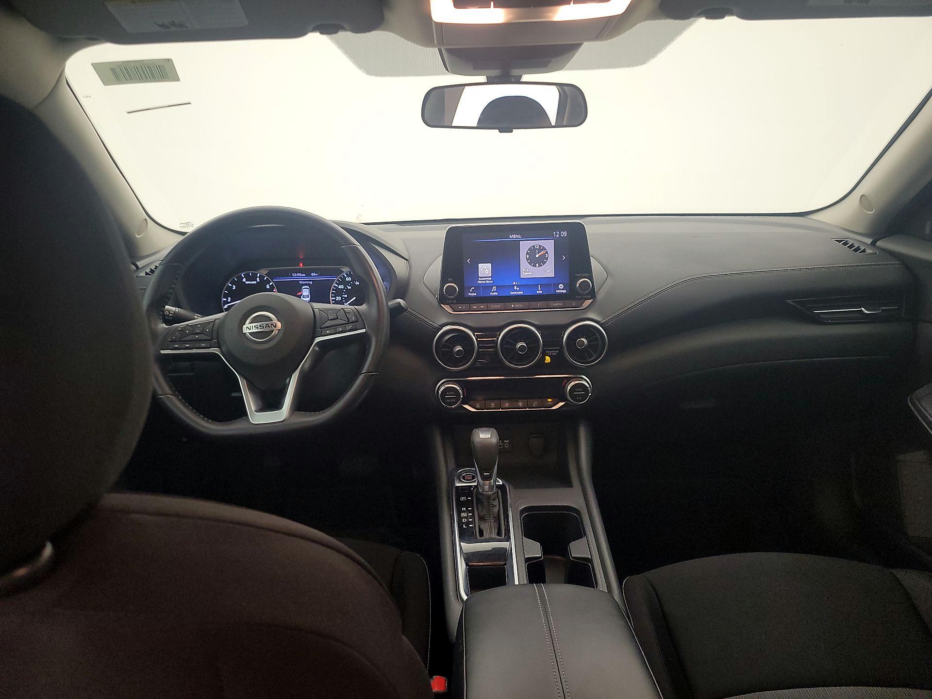 Thumbnail: 2020 Nissan Sentra - 9
