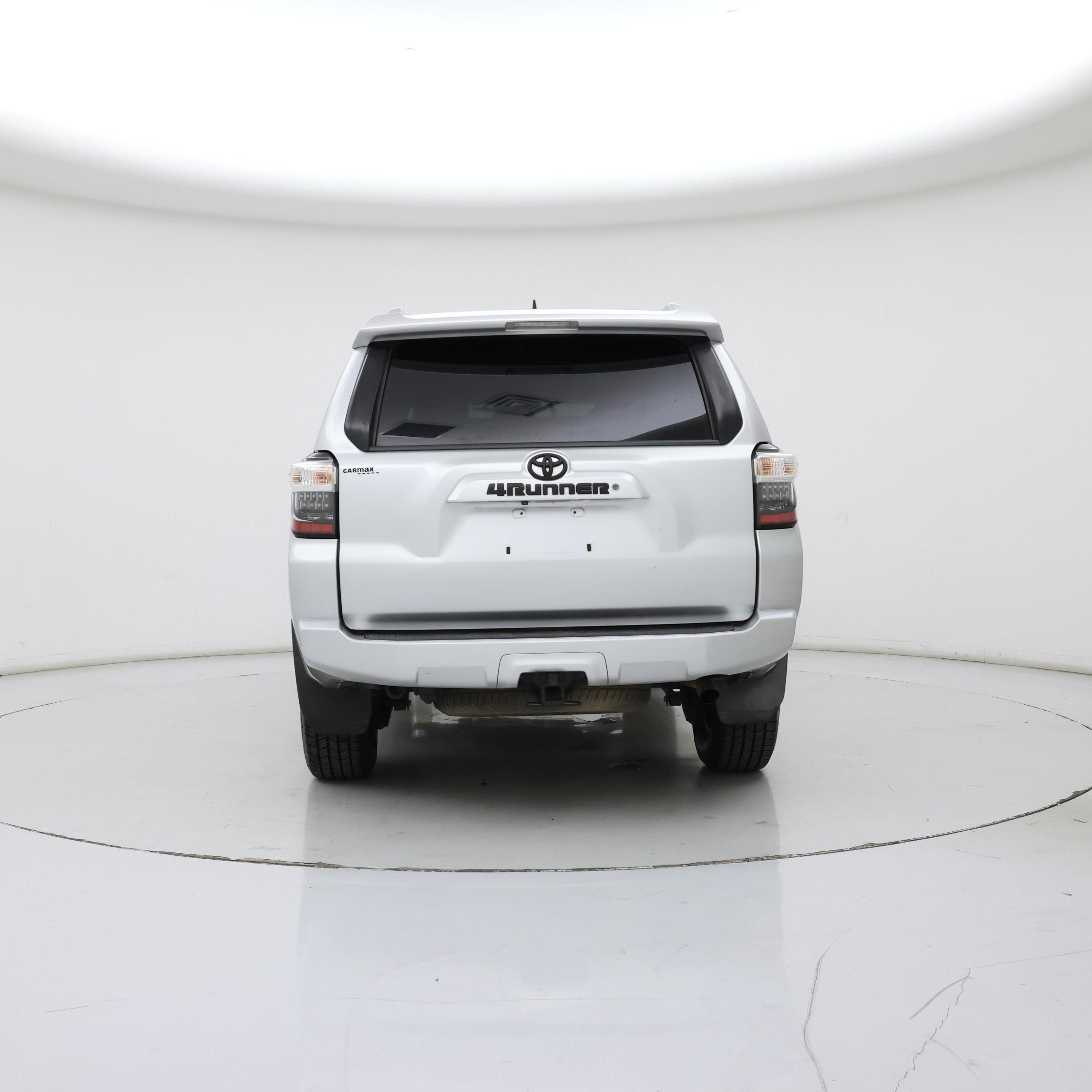 Thumbnail: 2016 Toyota 4Runner - 6