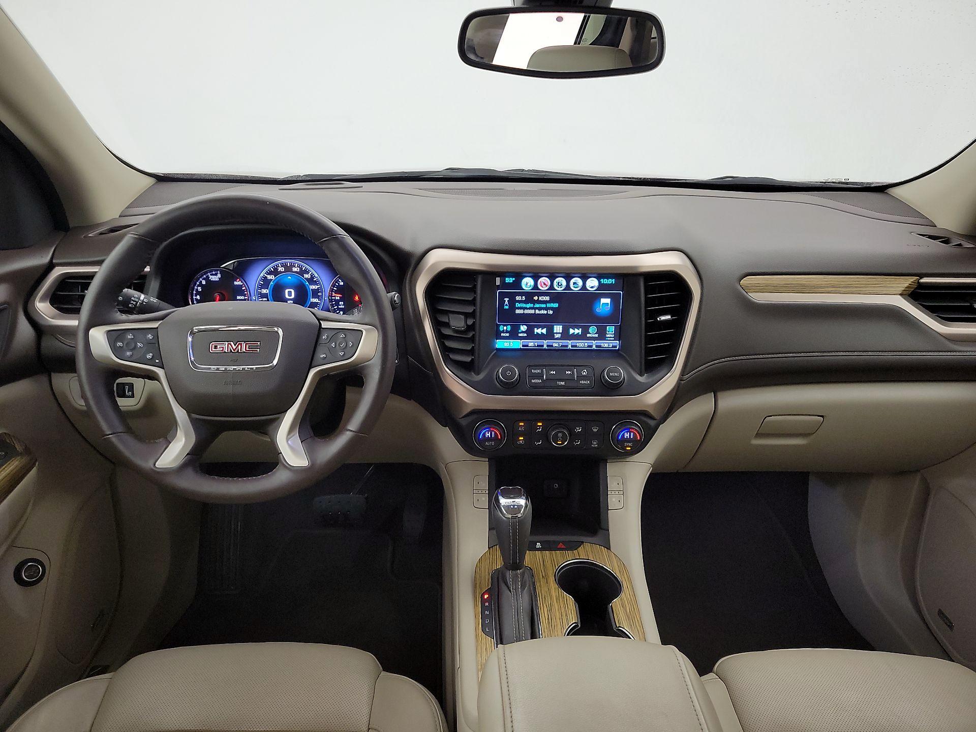 Thumbnail: 2017 GMC Acadia - 9