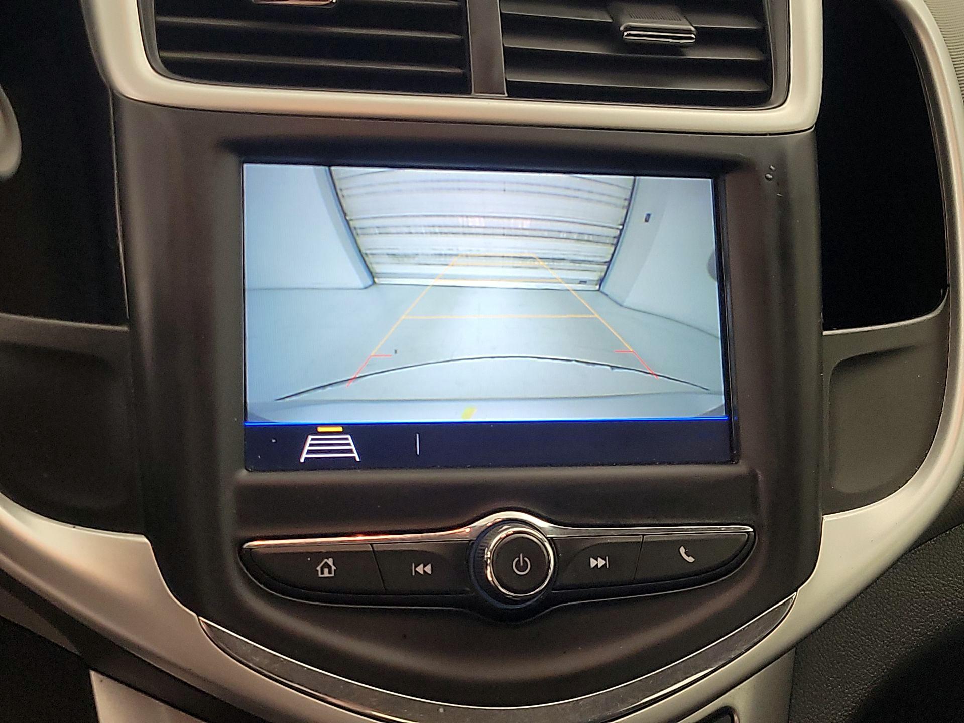 Thumbnail: 2018 Chevrolet Sonic - 14