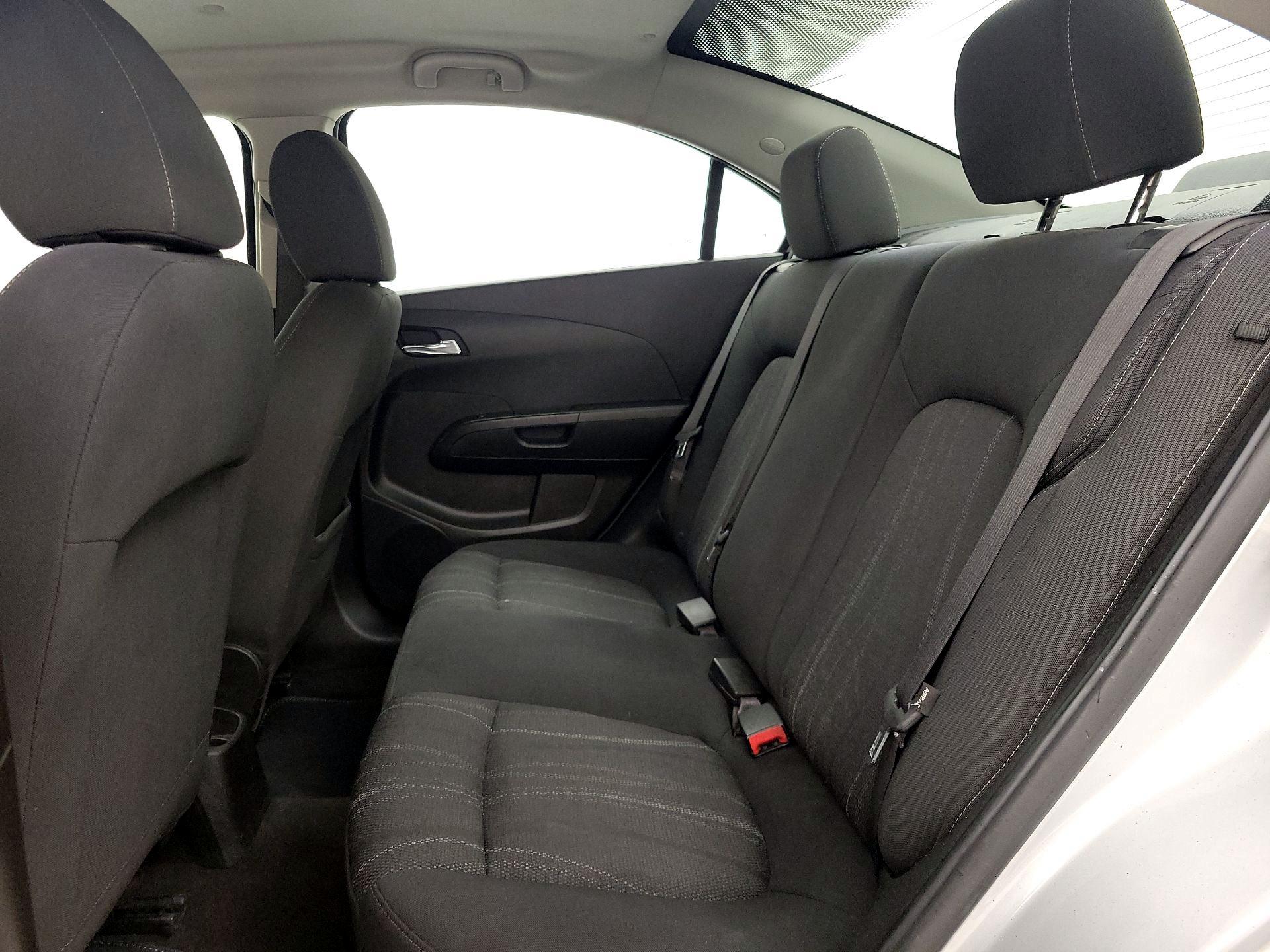 Thumbnail: 2018 Chevrolet Sonic - 19