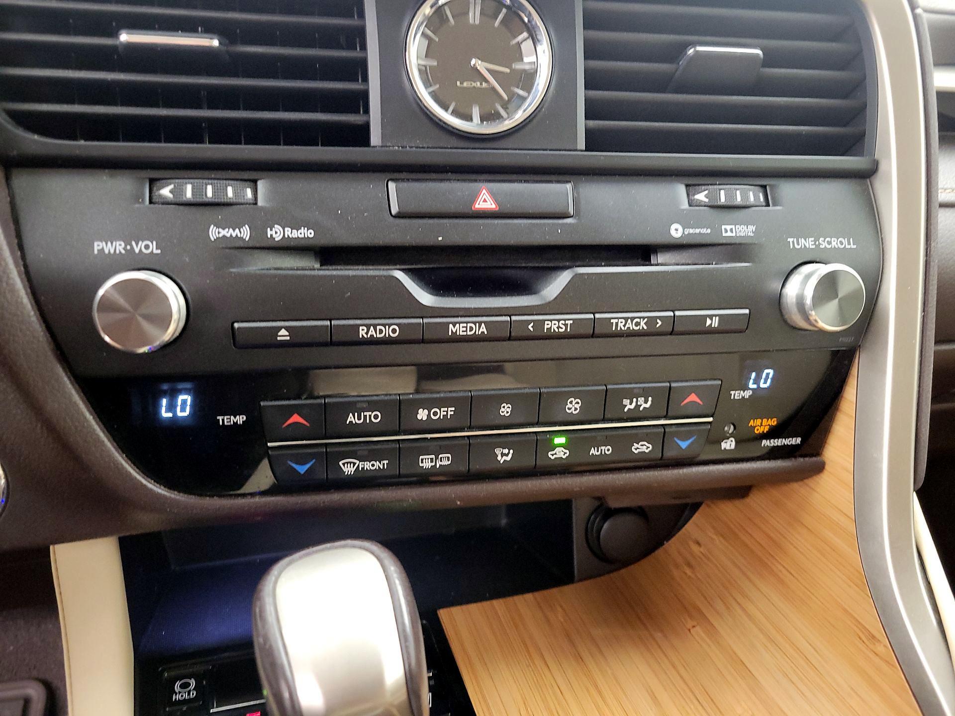 Thumbnail: 2016 Lexus RX - 17