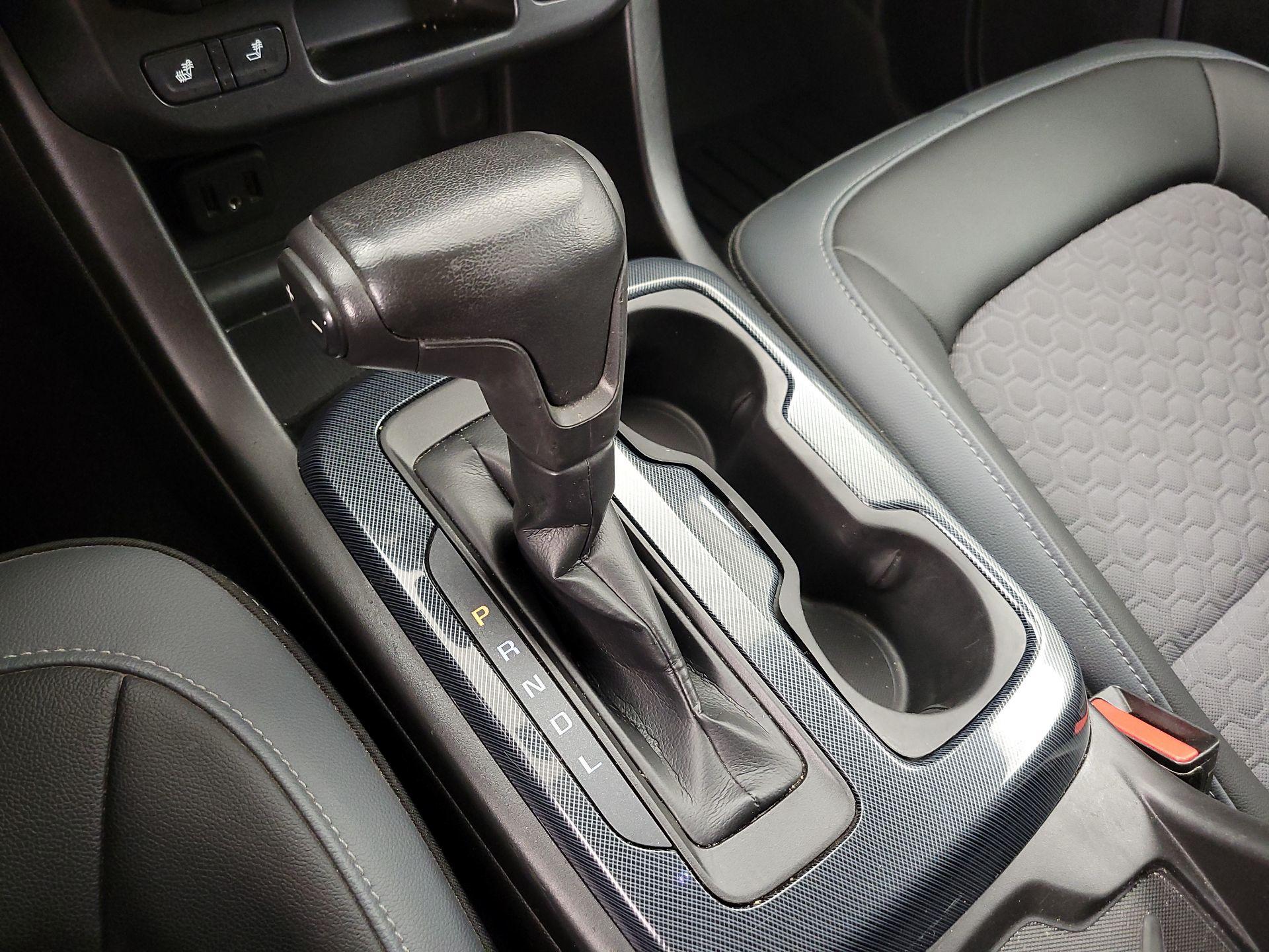Thumbnail: 2021 Chevrolet Colorado - 17