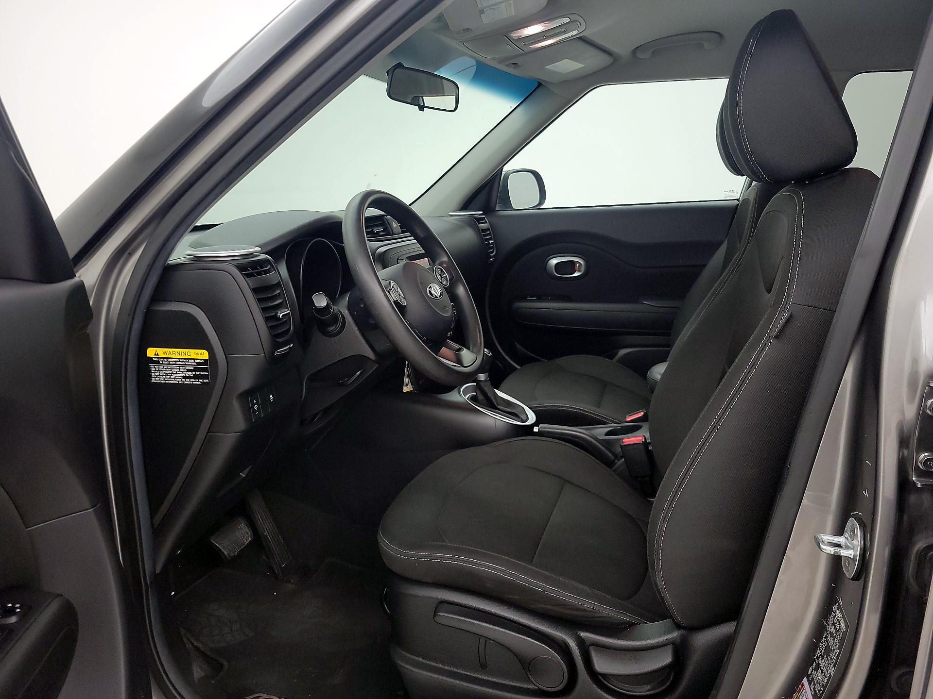 Thumbnail: 2016 Kia Soul - 11