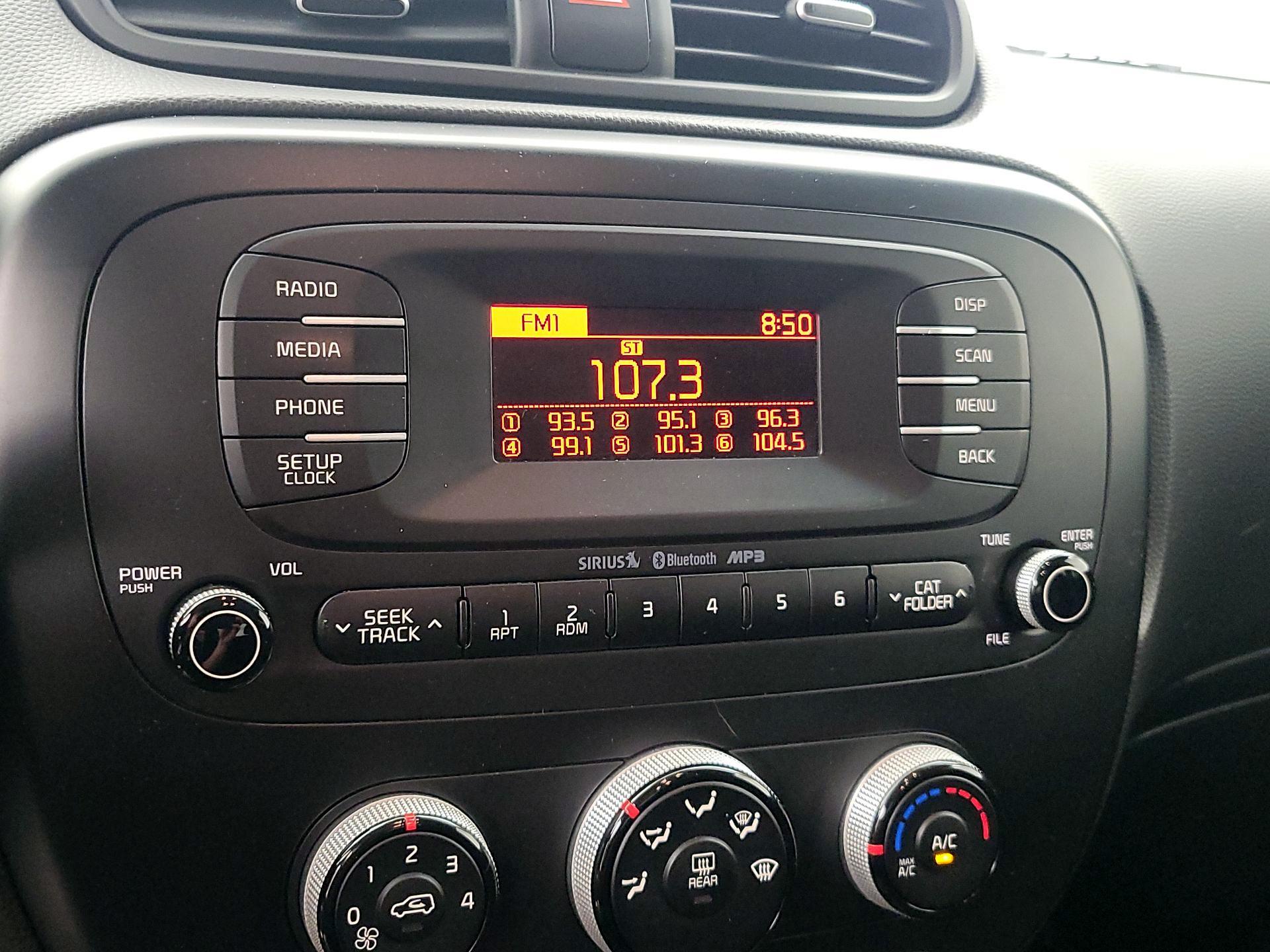 Thumbnail: 2016 Kia Soul - 14