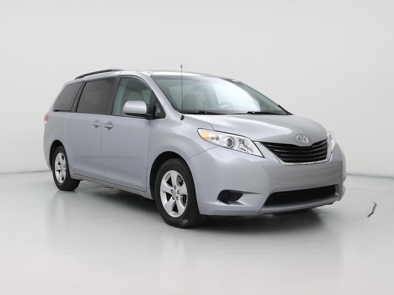 2014 Toyota Sienna LE -
                  Wichita, KS