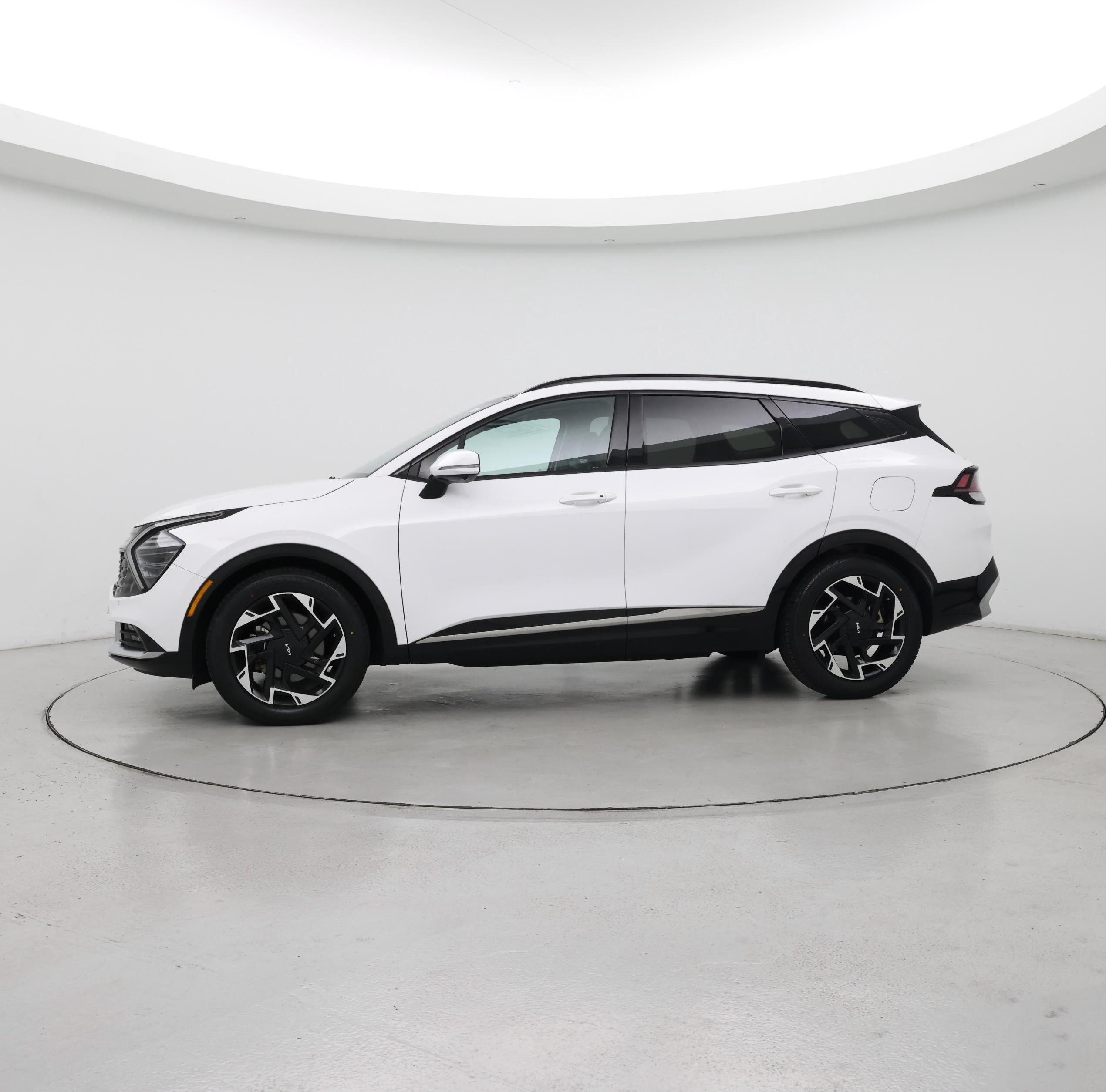 Thumbnail: 2024 Kia Sportage - 3