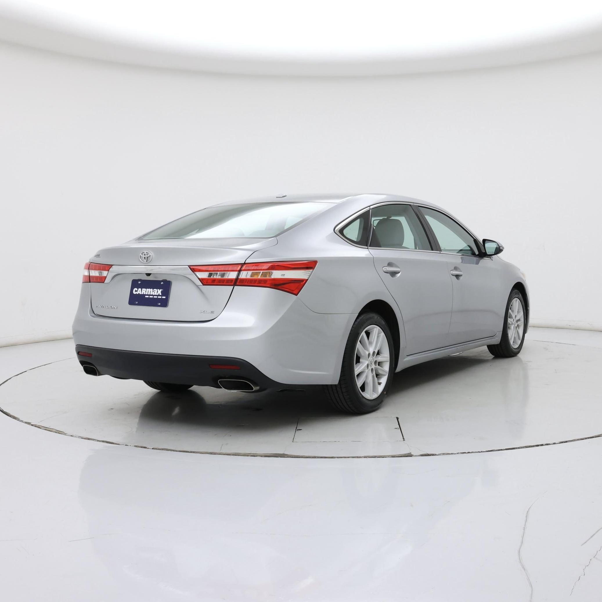 Thumbnail: 2015 Toyota Avalon - 8