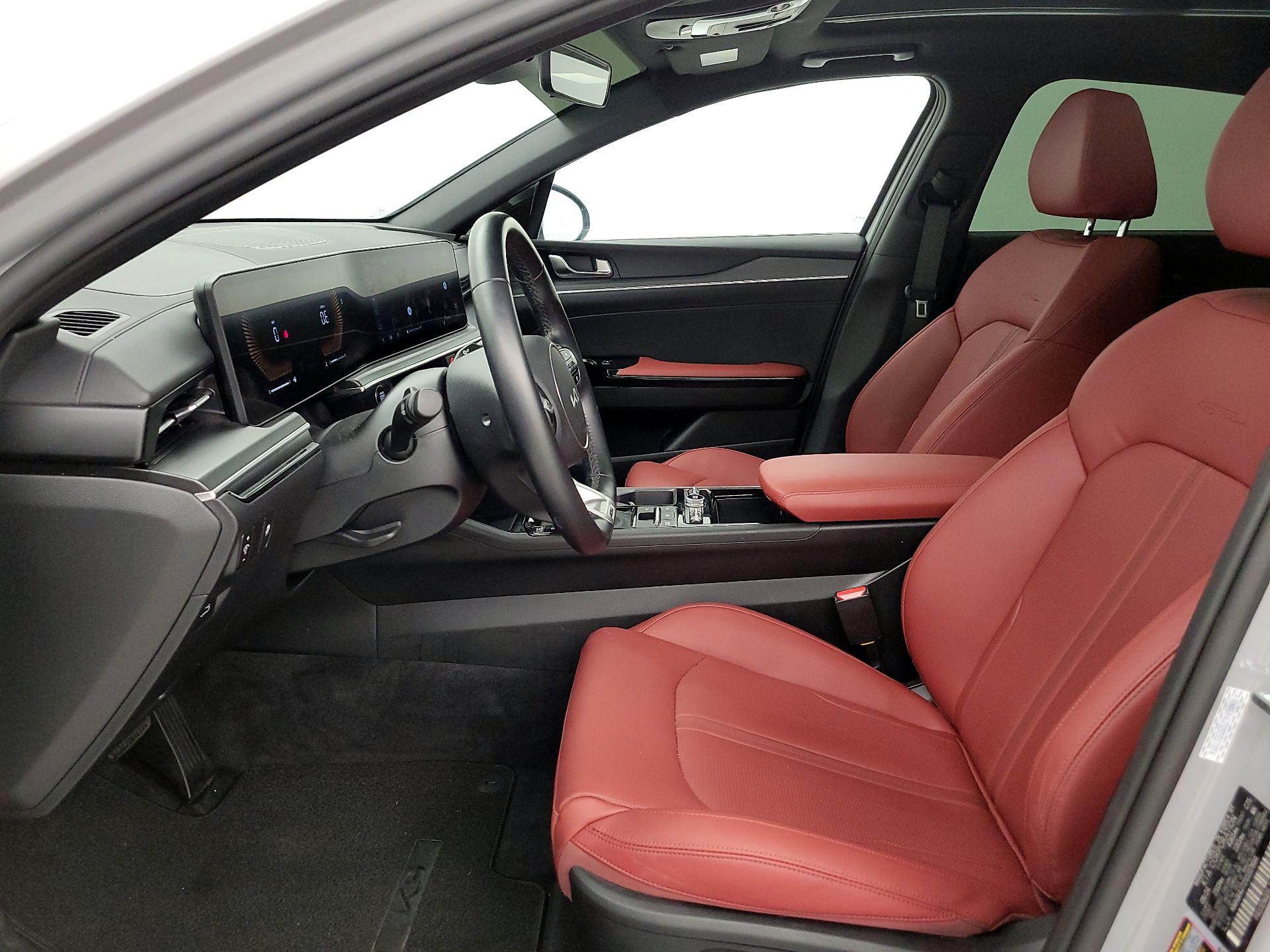 Thumbnail: 2025 Kia K5 - 11