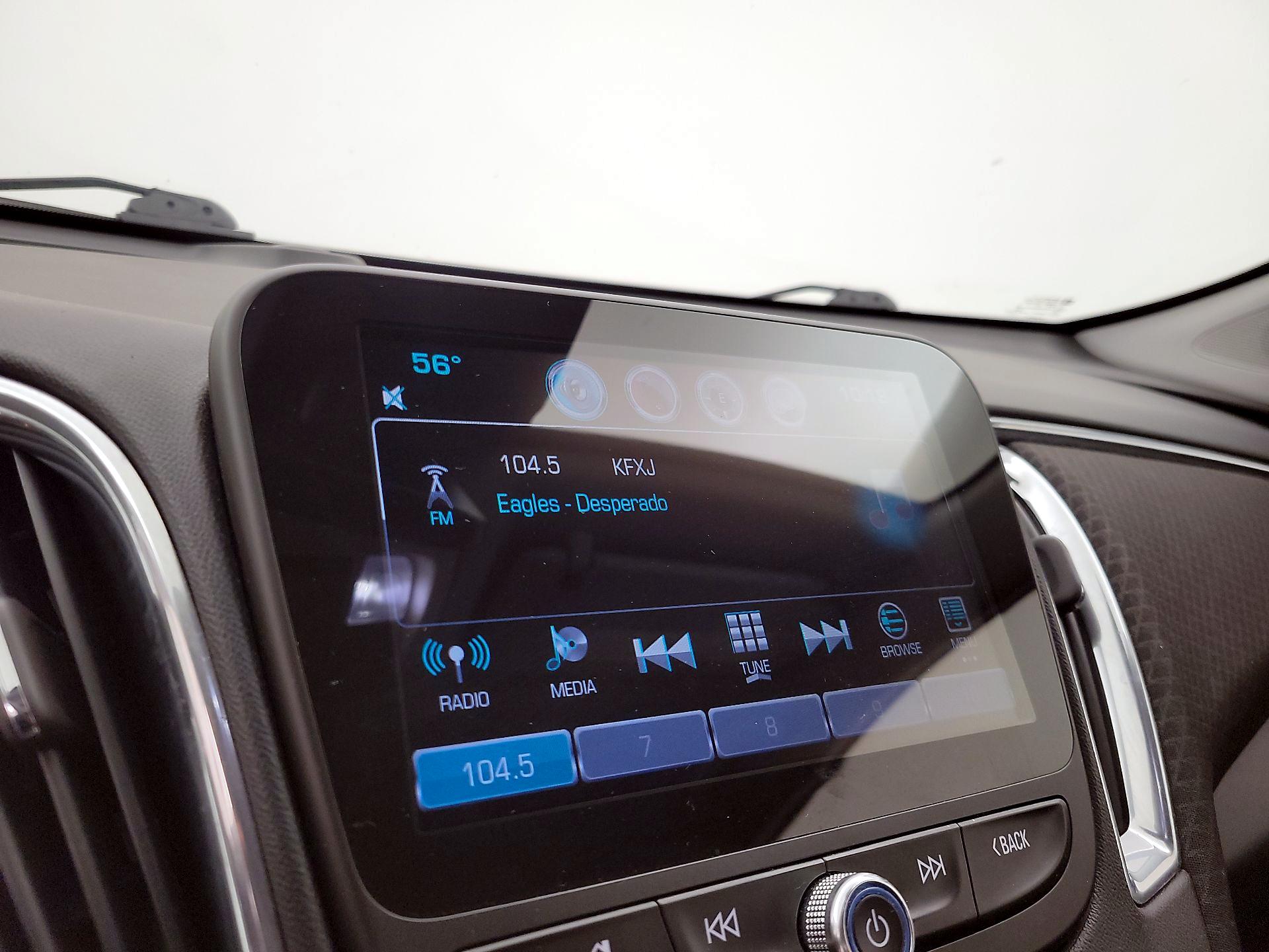 Thumbnail: 2016 Chevrolet Malibu - 15