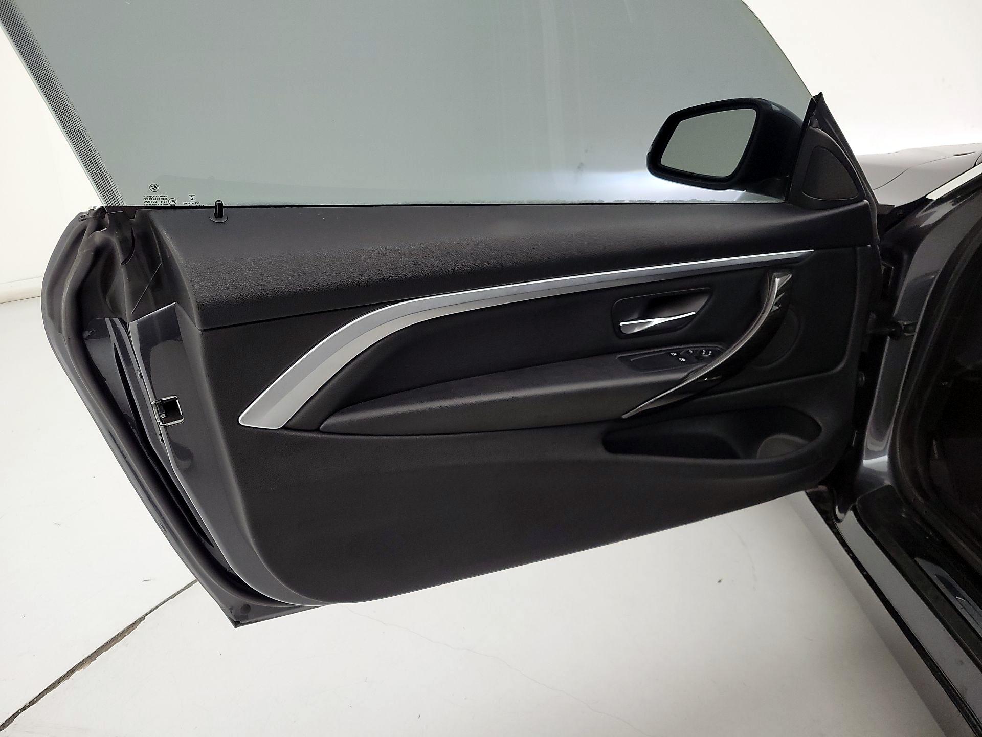 Thumbnail: 2016 BMW 4 Series - 12