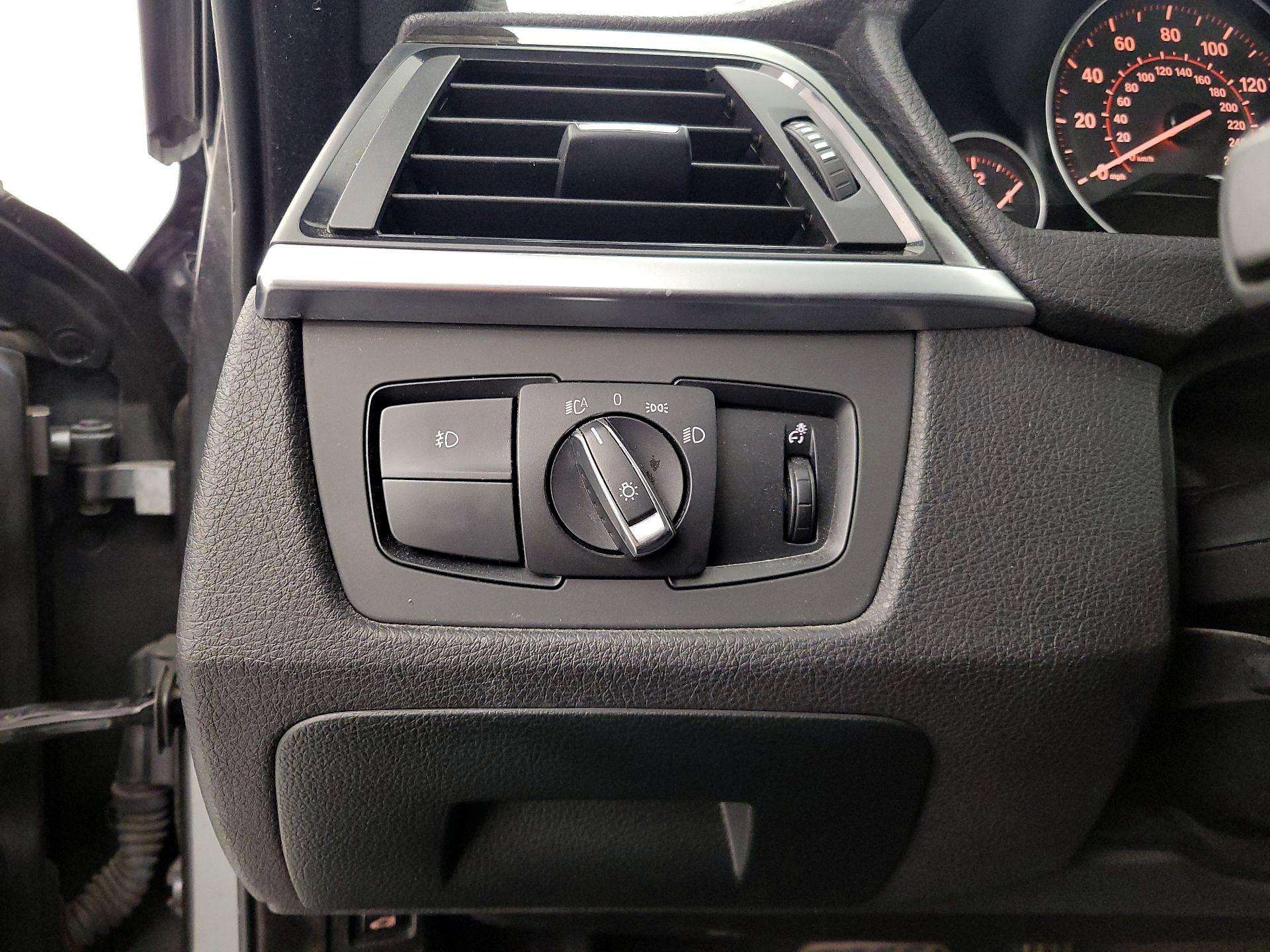 Thumbnail: 2016 BMW 4 Series - 13