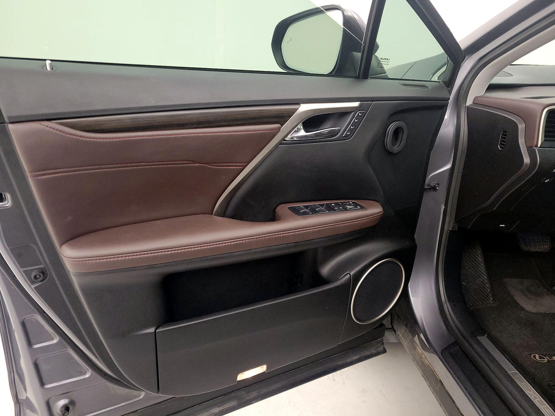 Thumbnail: 2016 Lexus RX - 12