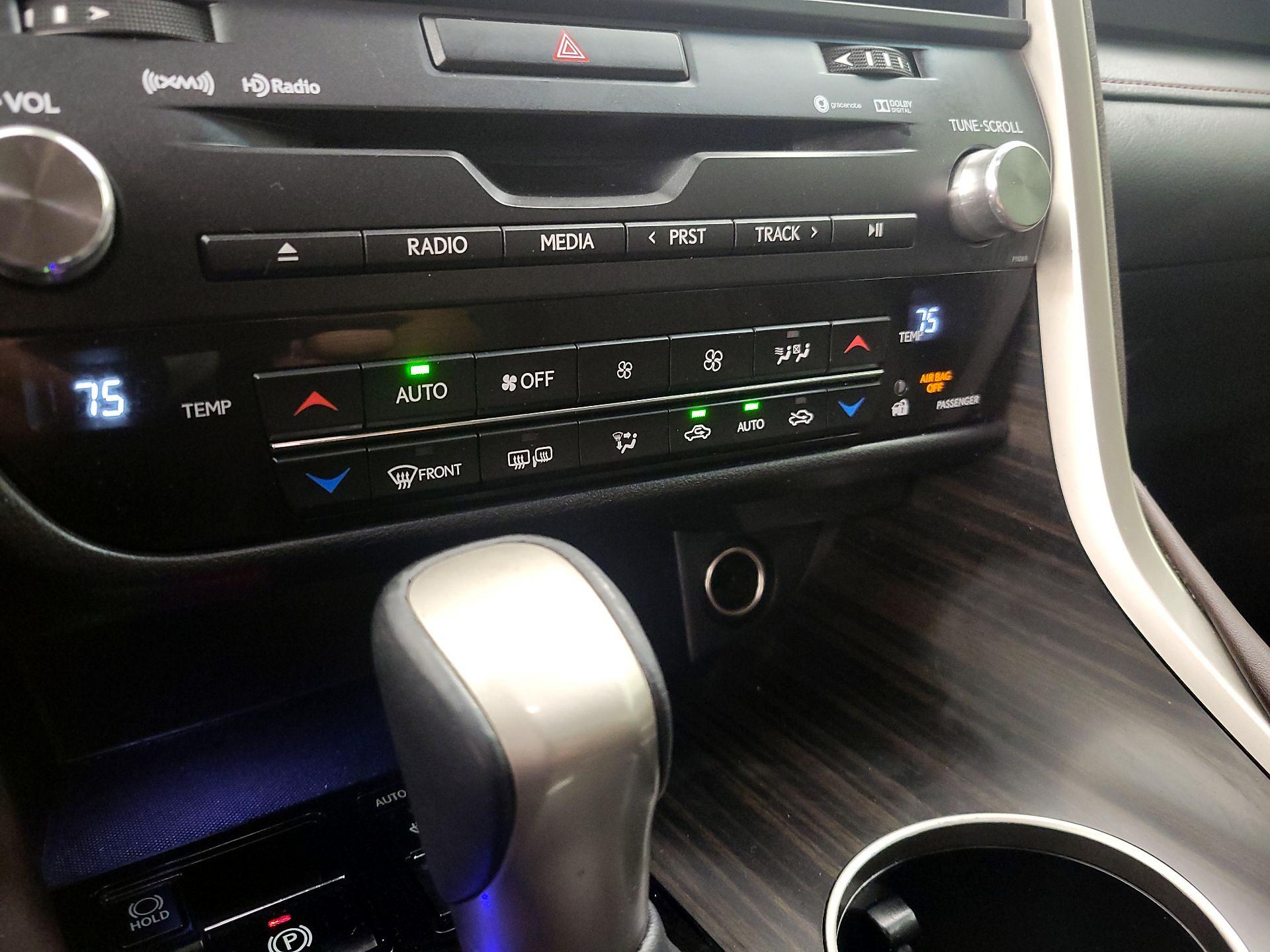 Thumbnail: 2016 Lexus RX - 16