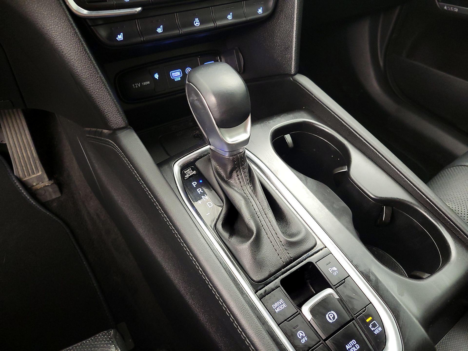 Thumbnail: 2020 Hyundai Santa Fe - 18