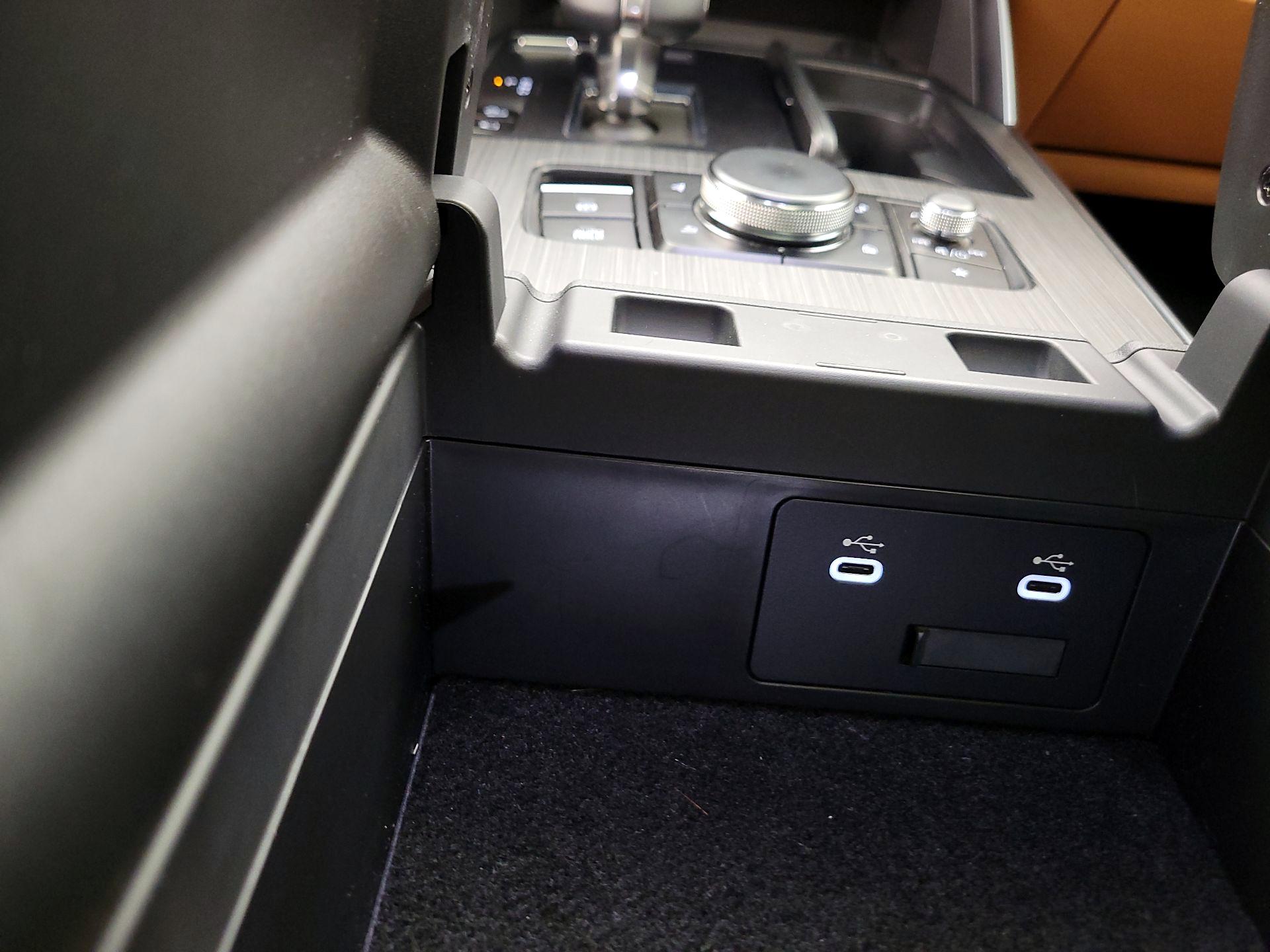 Thumbnail: 2025 Mazda CX-90 - 19