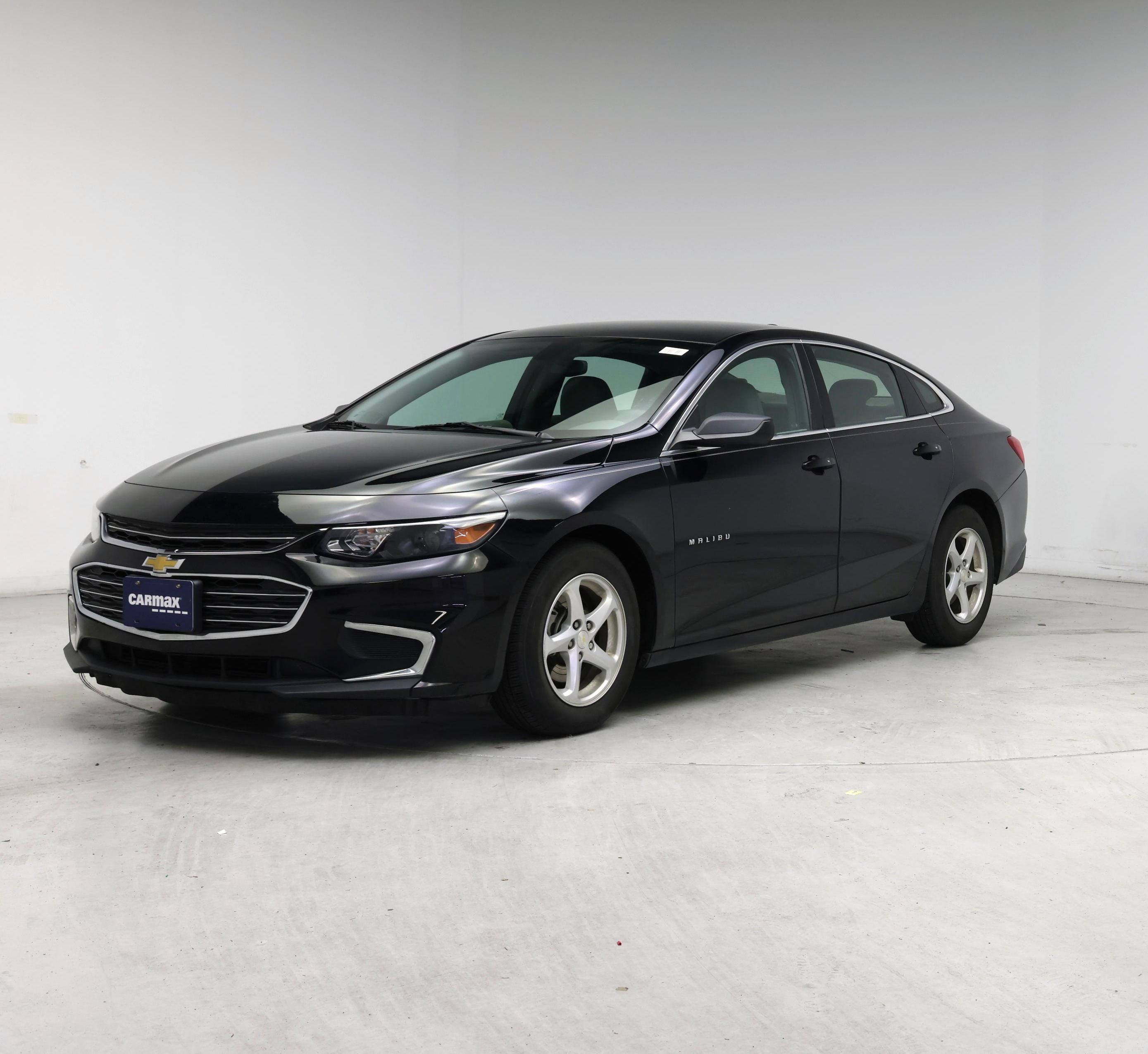Thumbnail: 2018 Chevrolet Malibu - 4
