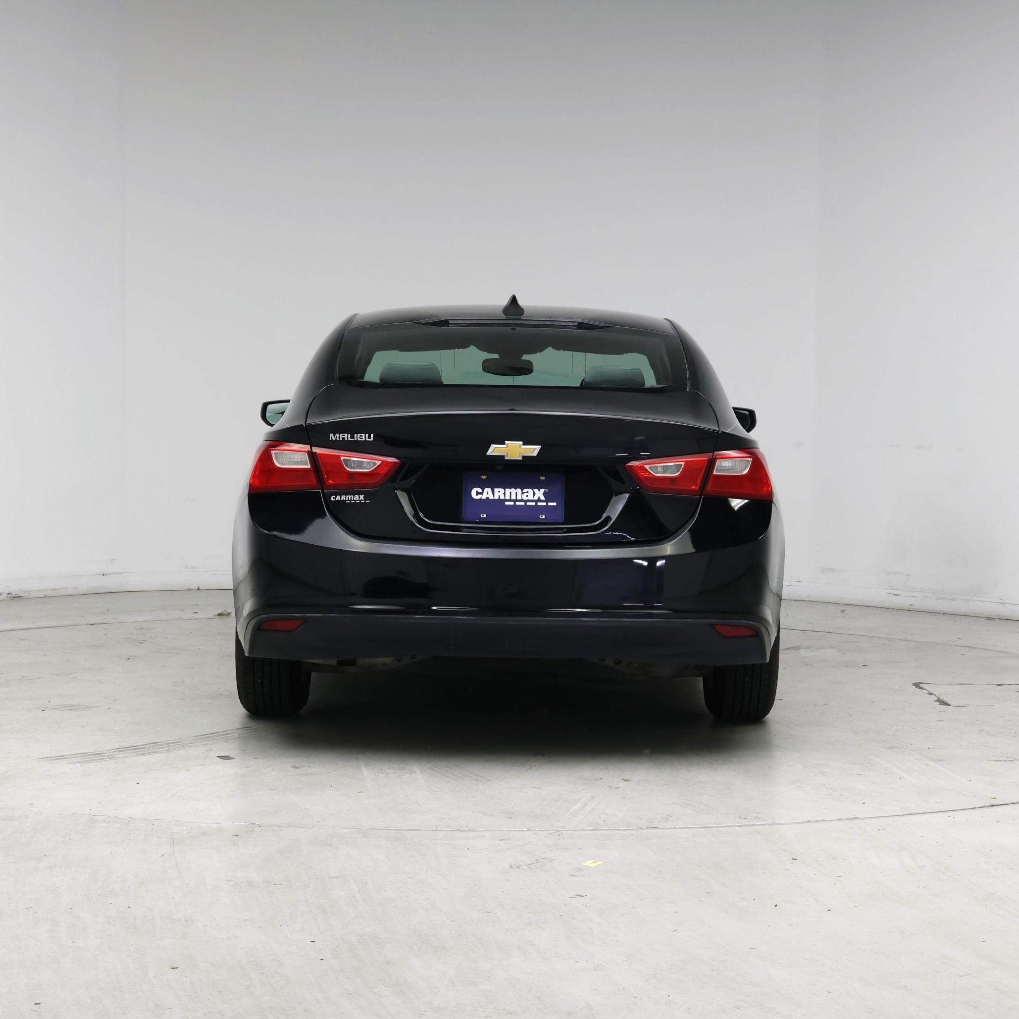 Thumbnail: 2018 Chevrolet Malibu - 6