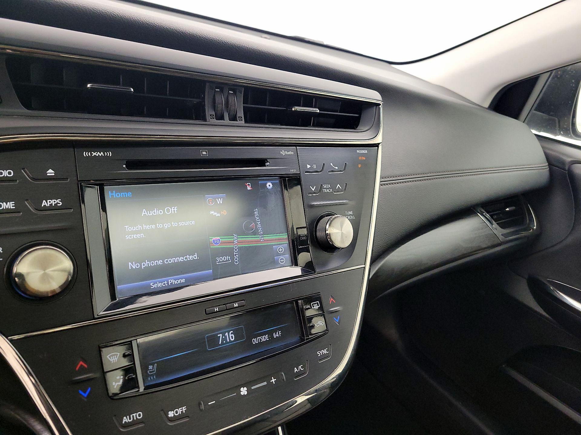 Thumbnail: 2016 Toyota Avalon - 15