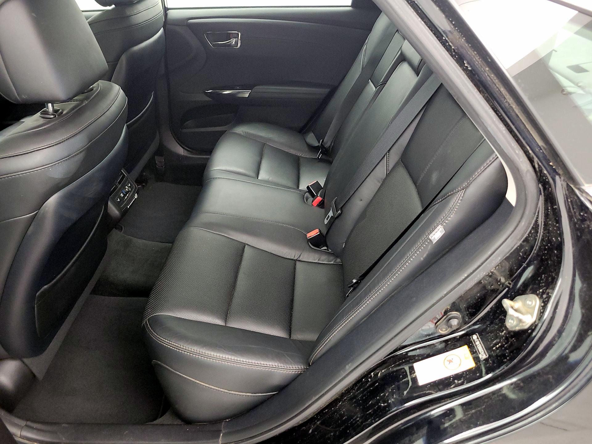 Thumbnail: 2016 Toyota Avalon - 19