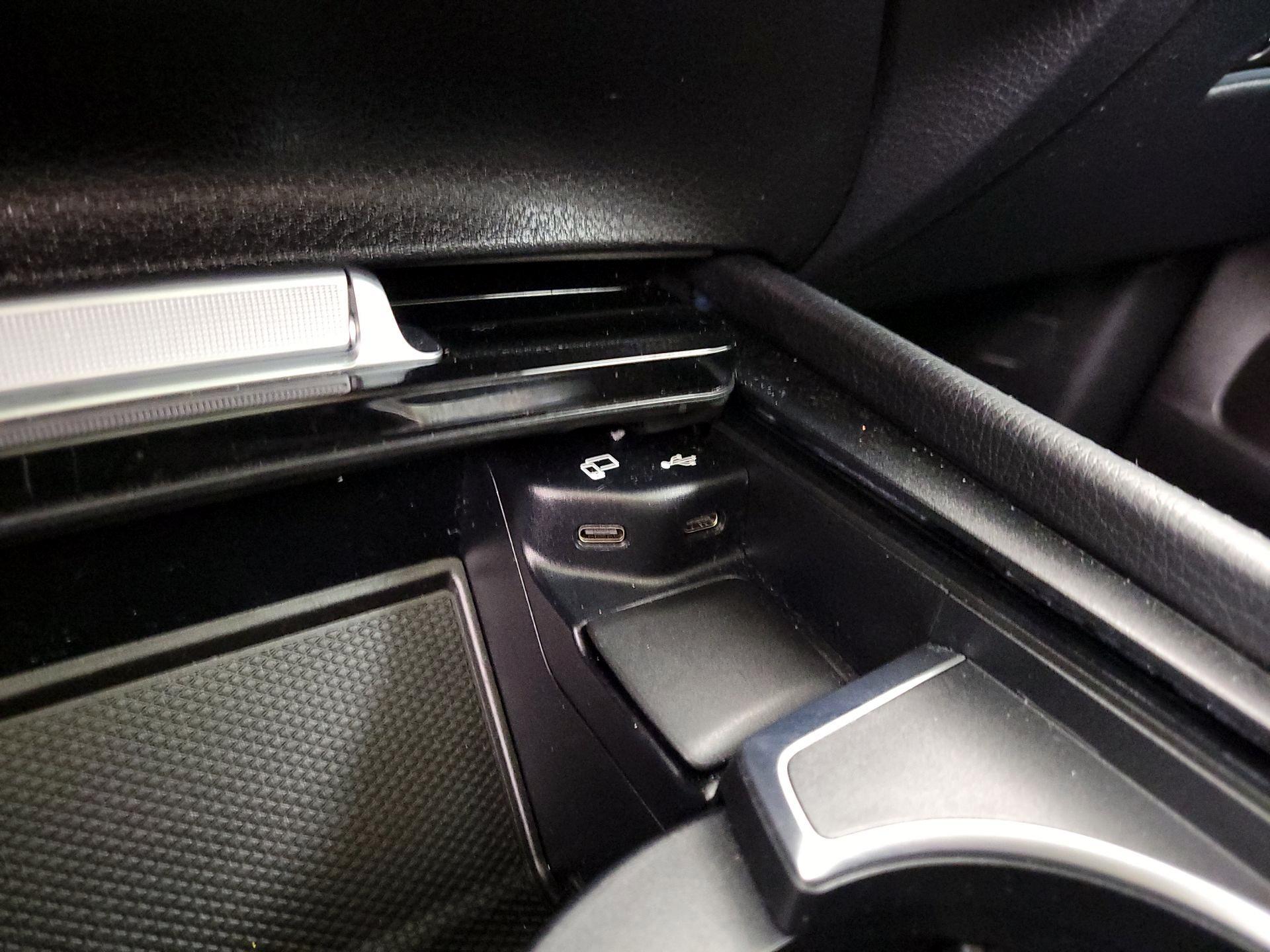 Thumbnail: 2020 Mercedes-Benz GLE - 19