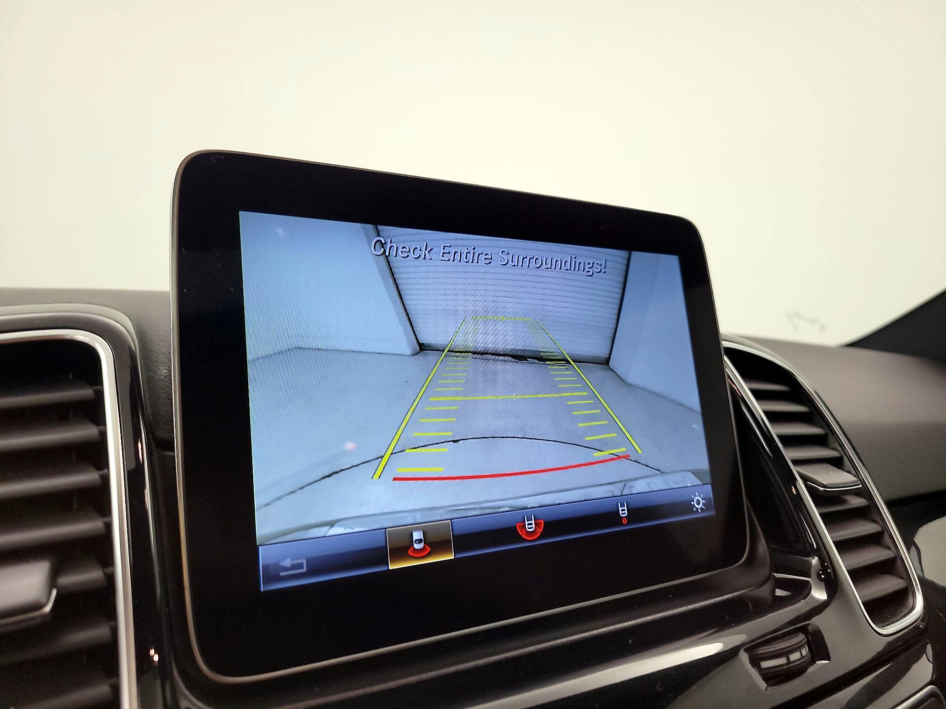 Thumbnail: 2018 Mercedes-Benz GLE - 15