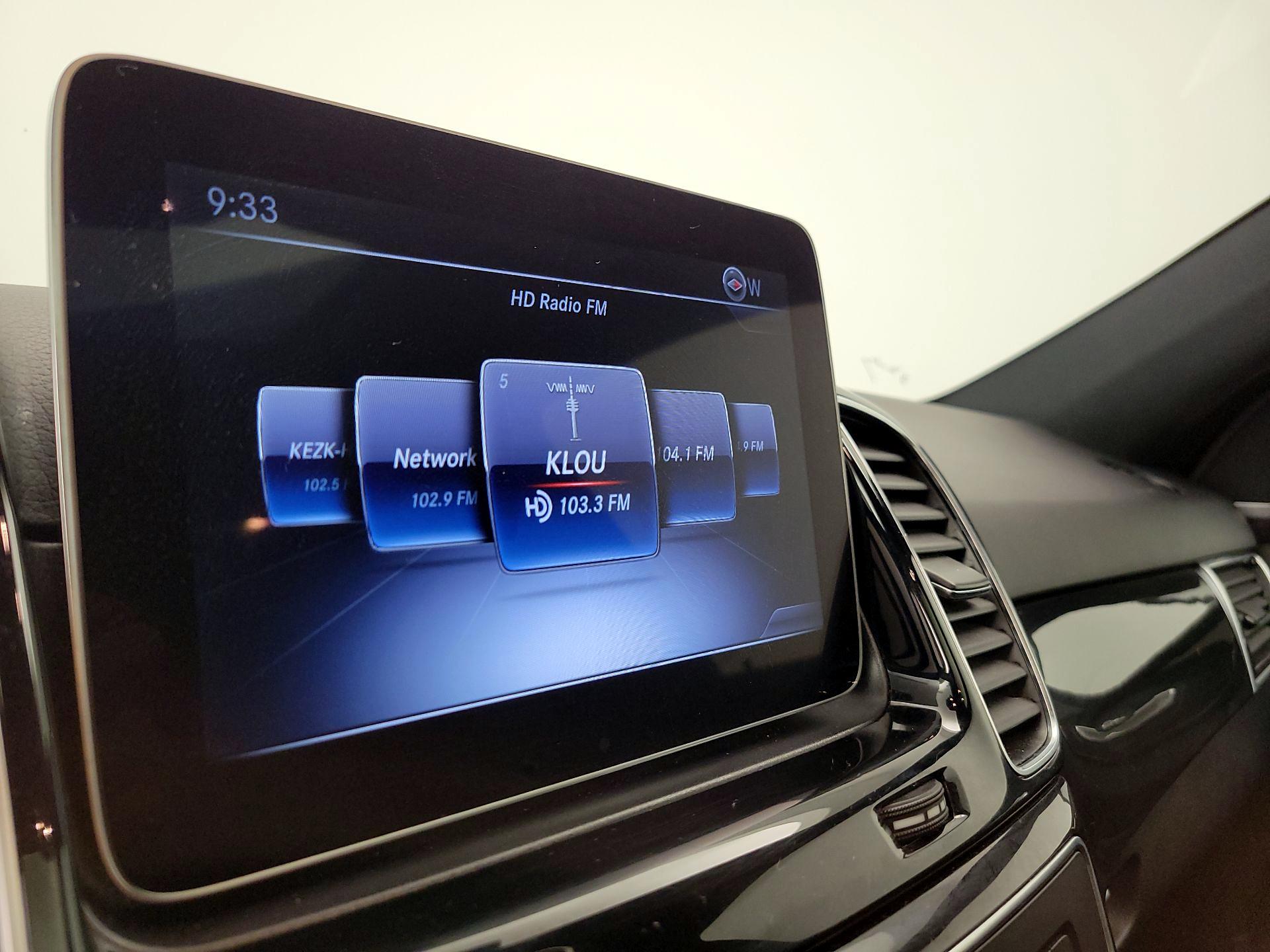 Thumbnail: 2018 Mercedes-Benz GLE - 16