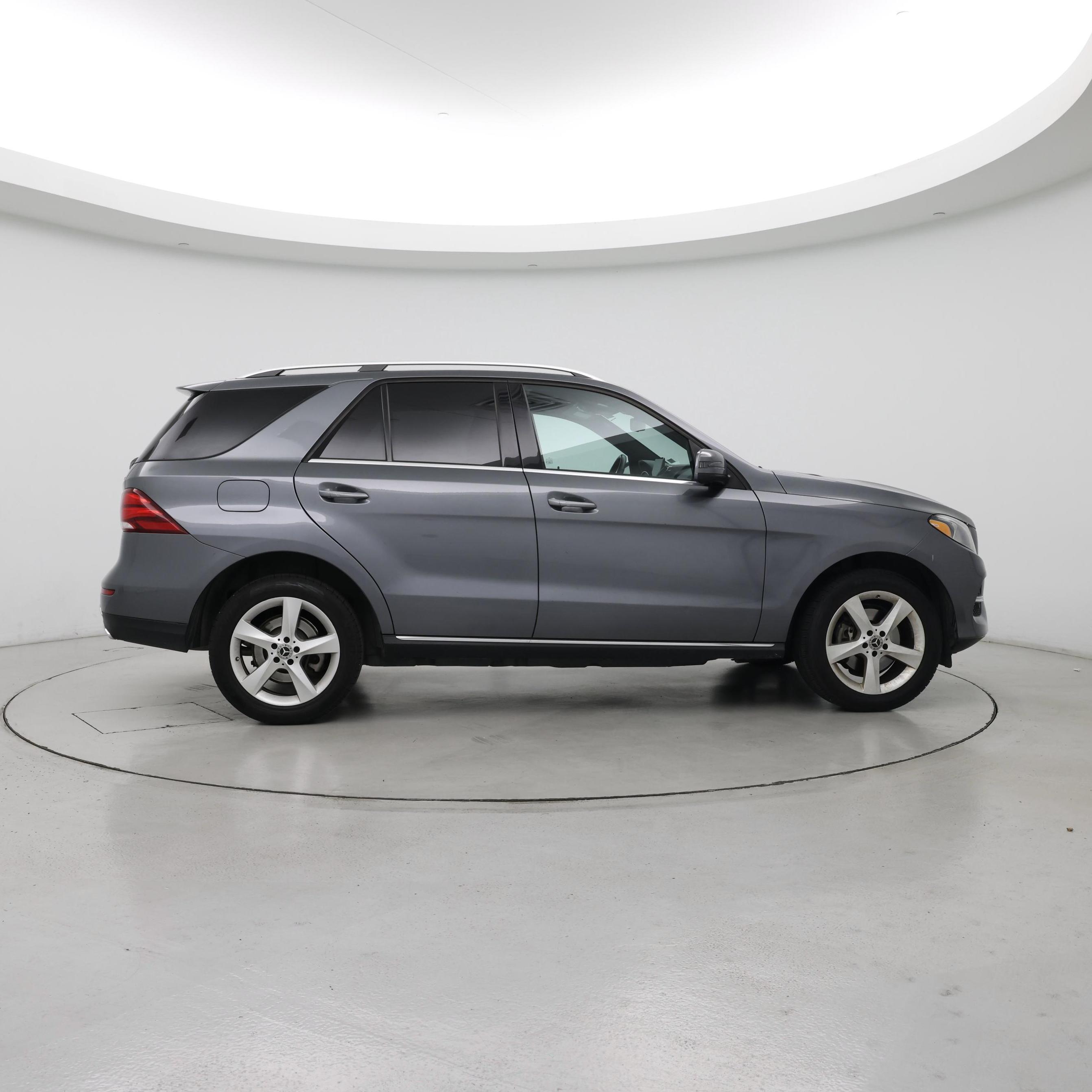 Thumbnail: 2018 Mercedes-Benz GLE - 7