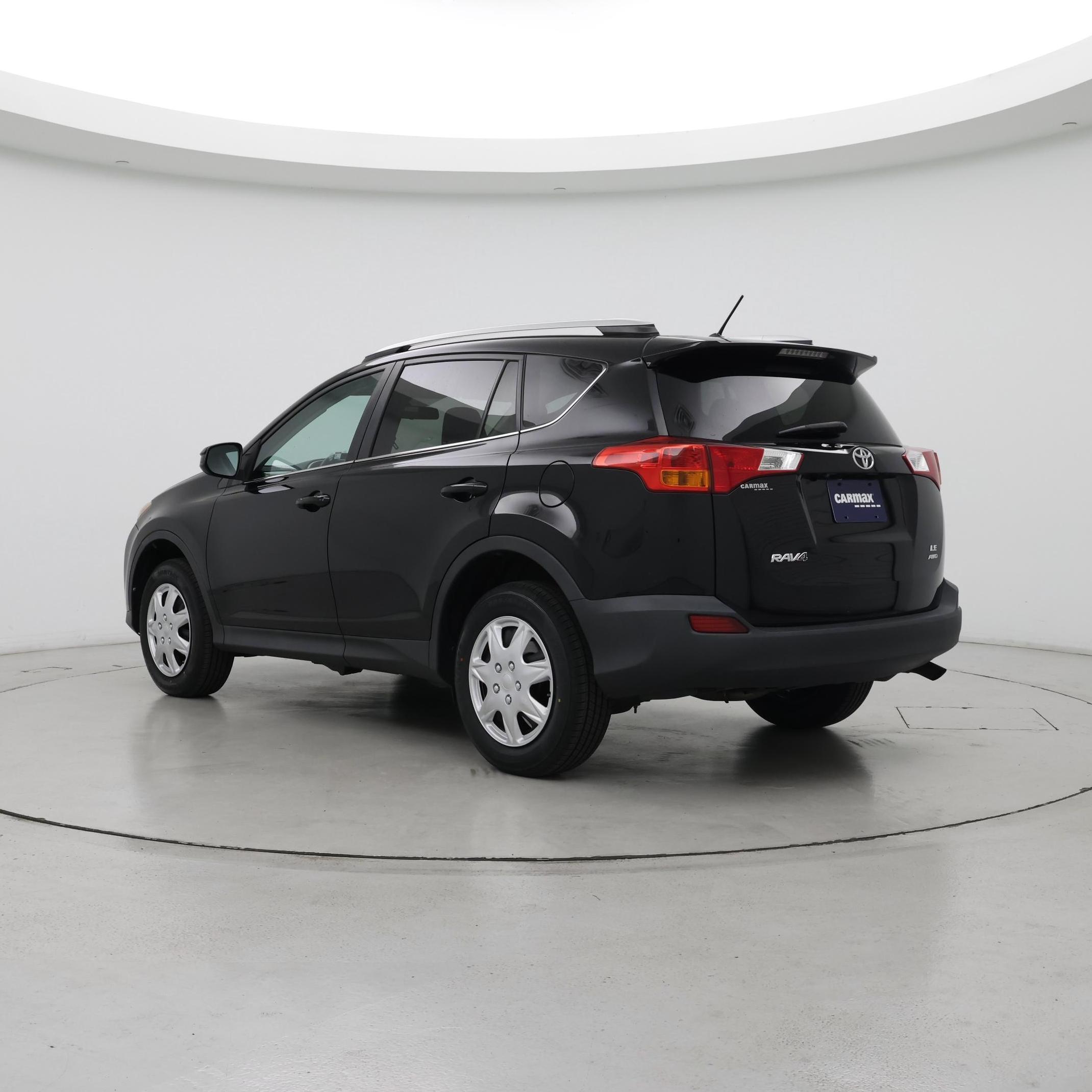 Thumbnail: 2015 Toyota RAV4 - 2