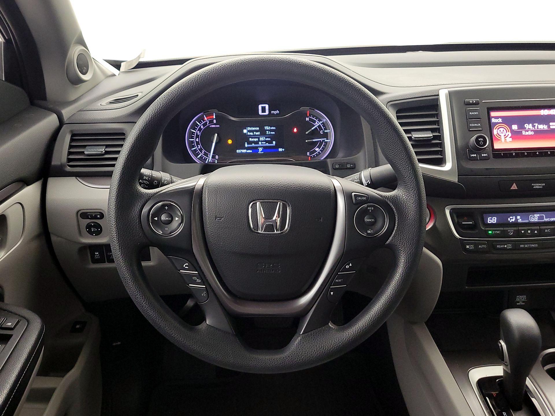 Thumbnail: 2017 Honda Ridgeline - 10