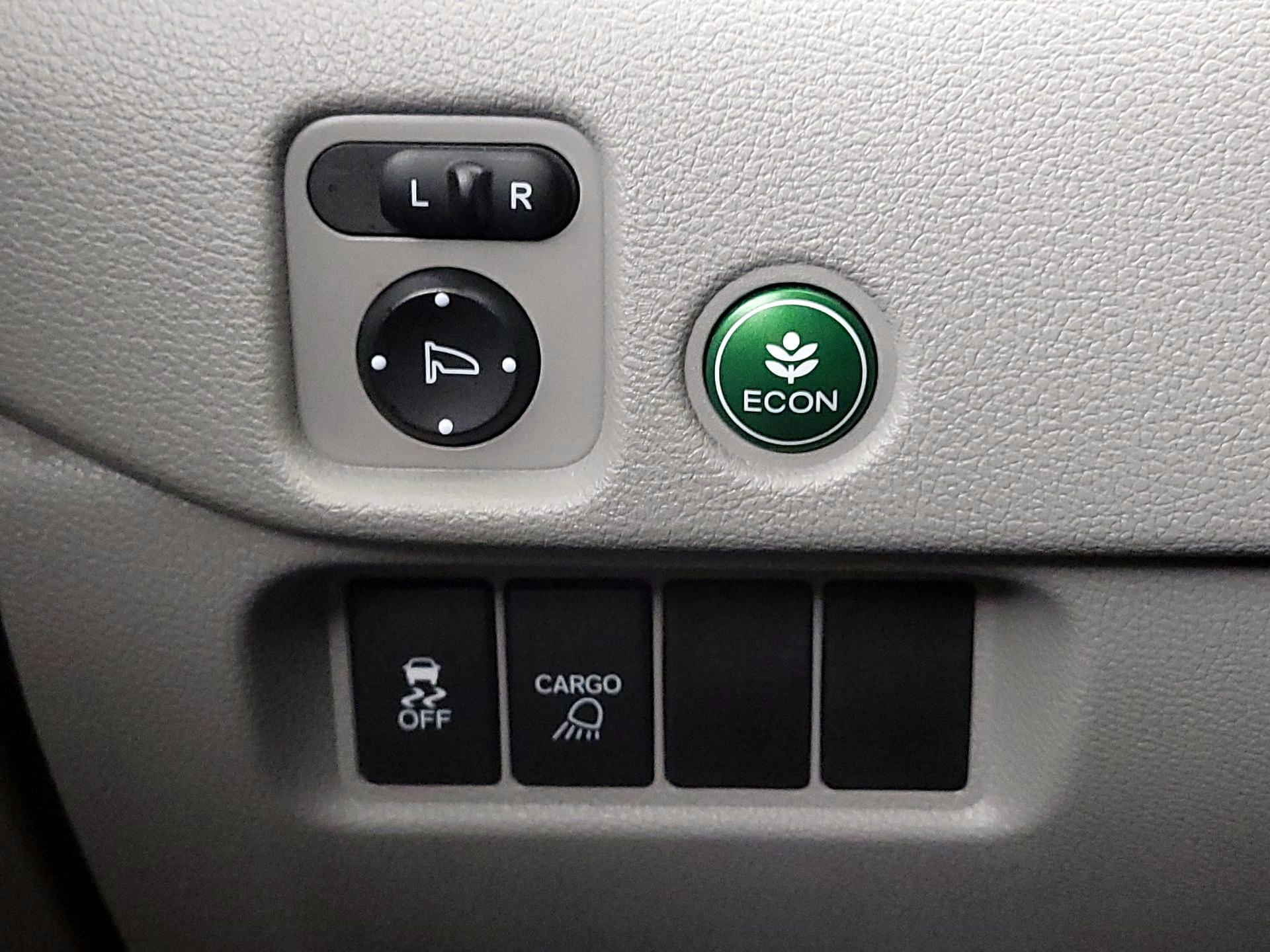 Thumbnail: 2017 Honda Ridgeline - 13